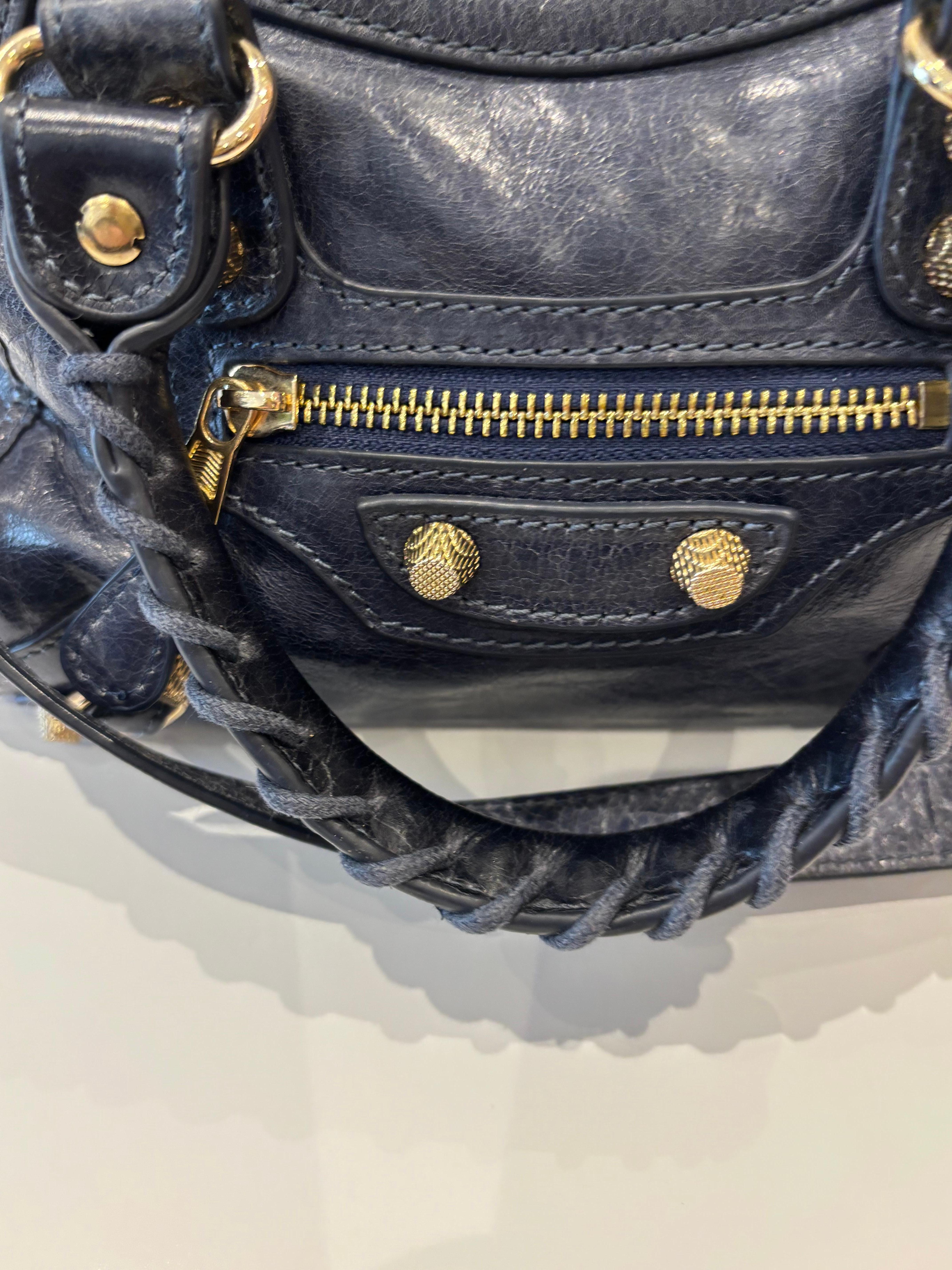 Balenciaga Dark Blue Aged Lambskin Classic Small City Bag w/Mirror For Sale 4