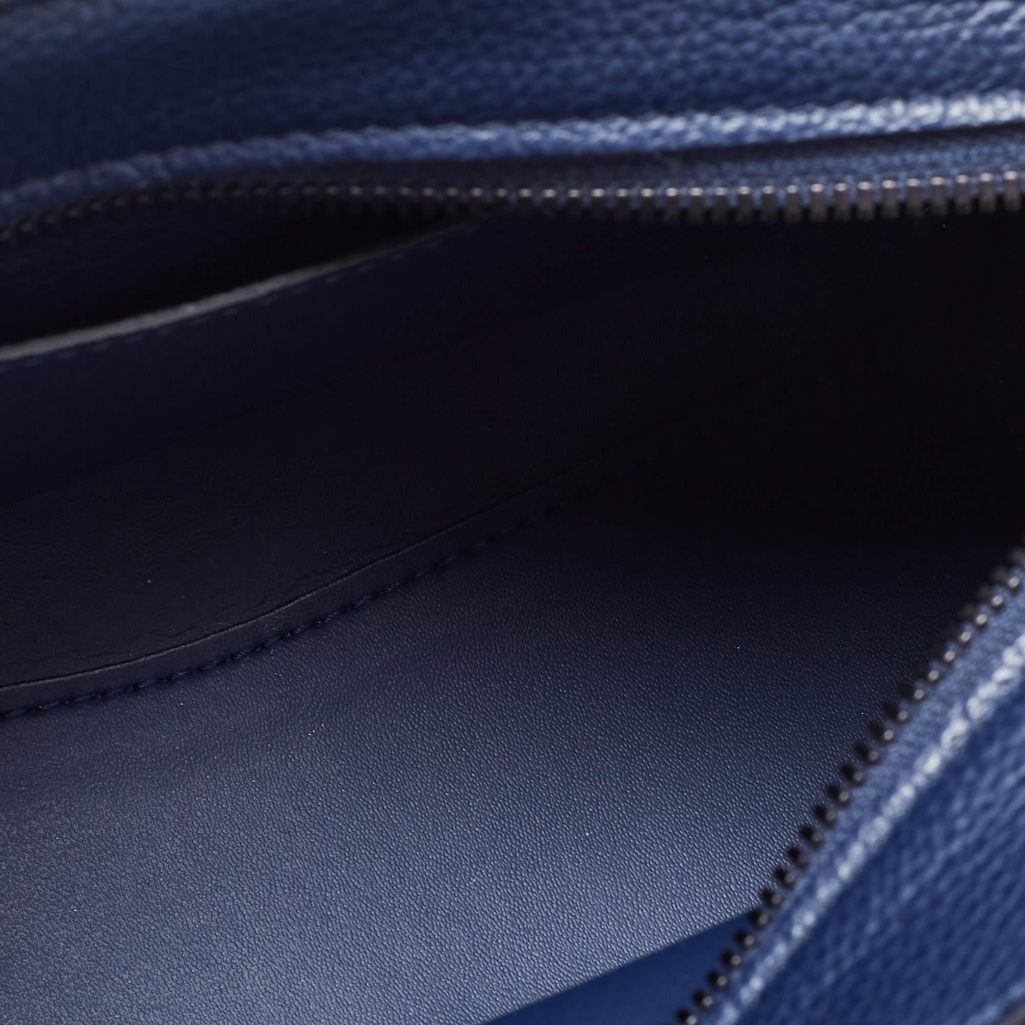 Balenciaga Mini fourre-tout « Neo Classic City » en cuir bleu foncé en vente 2