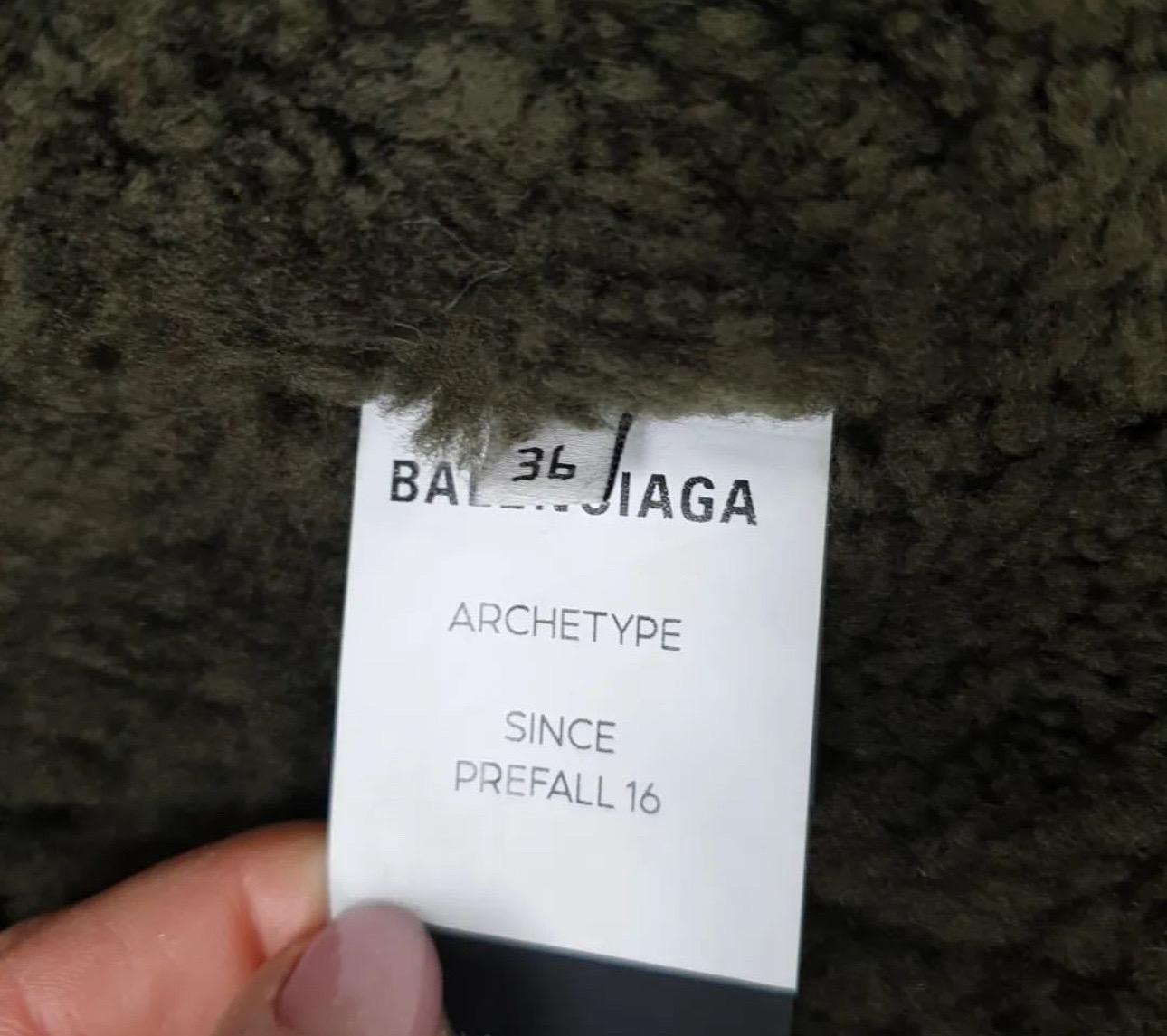 Balenciaga Dark Green Shearling Aviator Jacket For Sale 3
