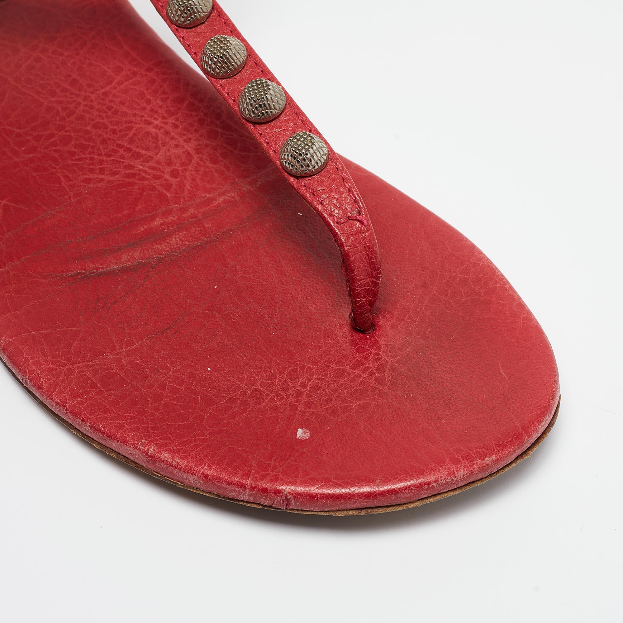 Balenciaga Dark Pink Leather Studded Thong Flat Sandals Size 40 2