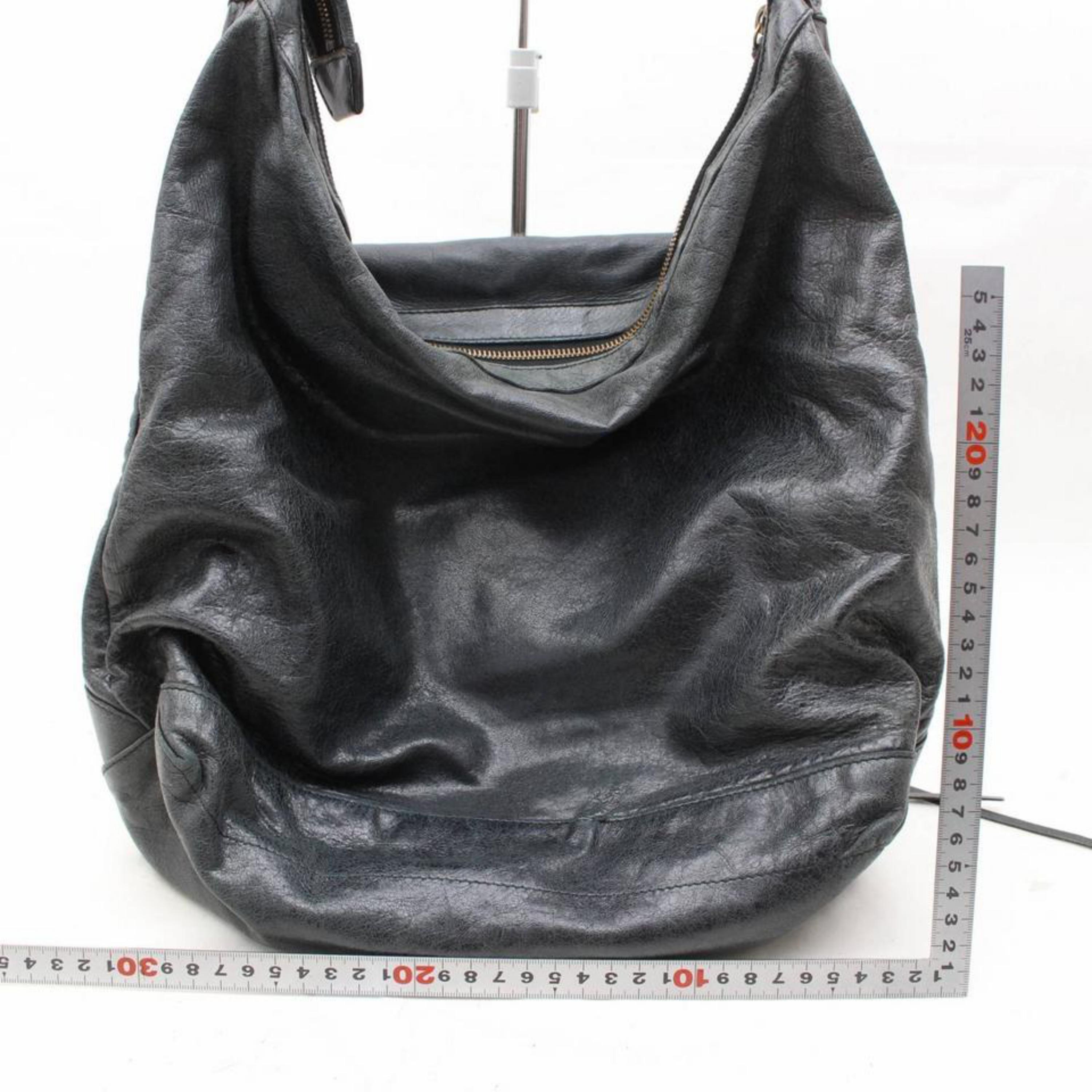 Balenciaga Day Hobo 867638 Black Leather Shoulder Bag For Sale 5