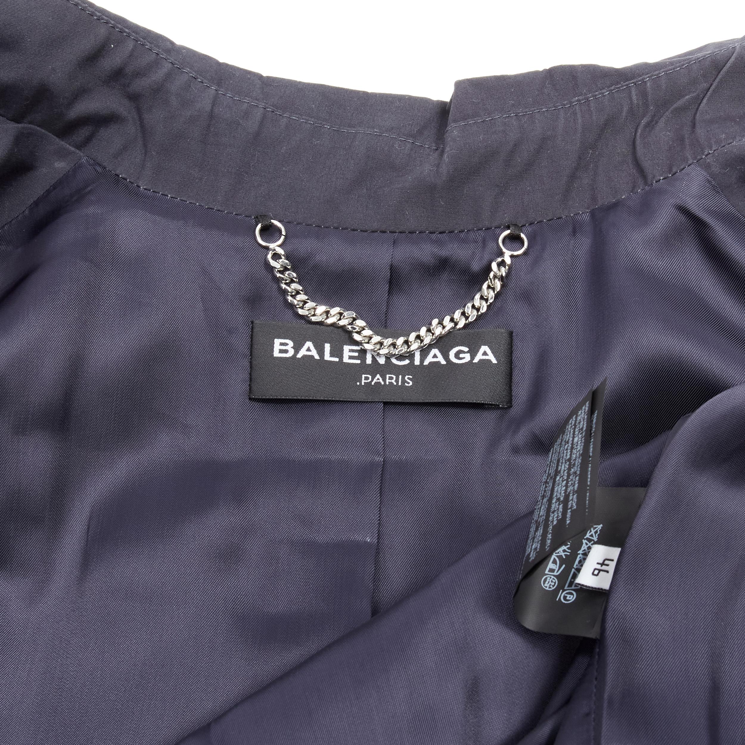 BALENCIAGA DEMNA - Trench-coat en coton bleu marine à boutons fermés et ceinture FR46 S, 2016 5