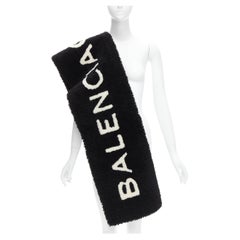 BALENCIAGA Demna 2016 Runway iconic white d logo lambskin shearling fur scarf