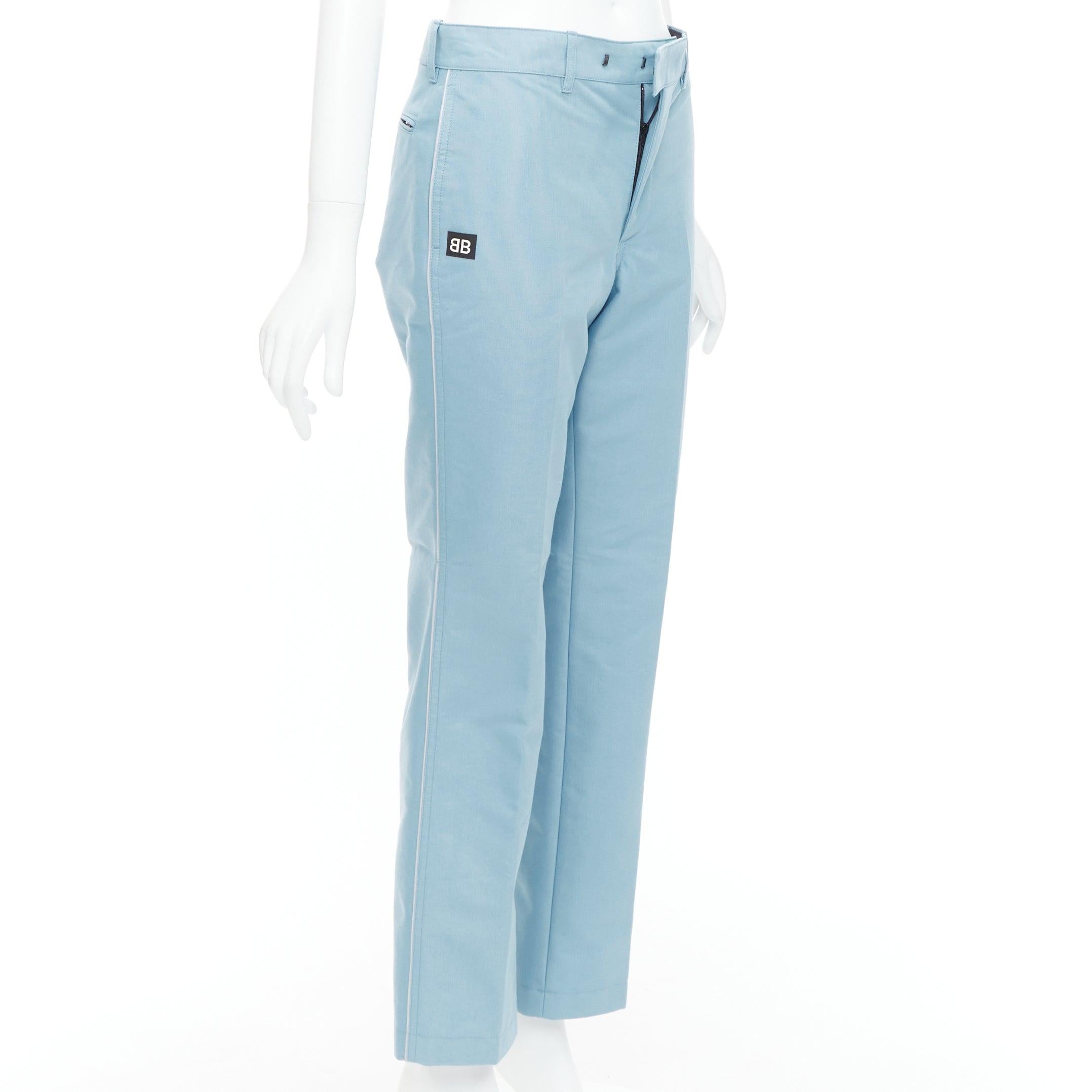 Blu Balenciaga Demna 2017 pantaloni affusolati BB blu chiaro con logo in gomma FR34 XS in vendita