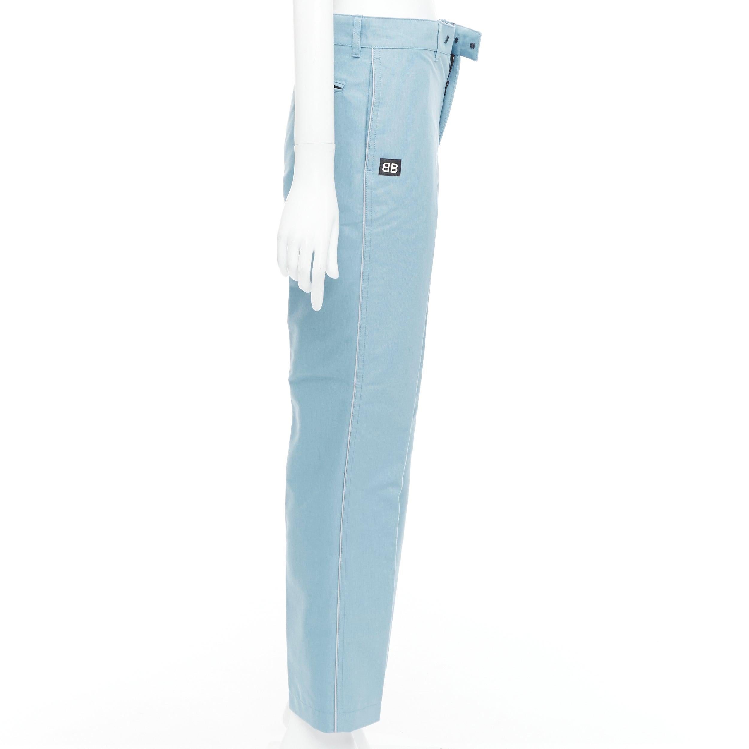 Balenciaga Demna 2017 pantaloni affusolati BB blu chiaro con logo in gomma FR34 XS In condizioni ottime in vendita a Hong Kong, NT
