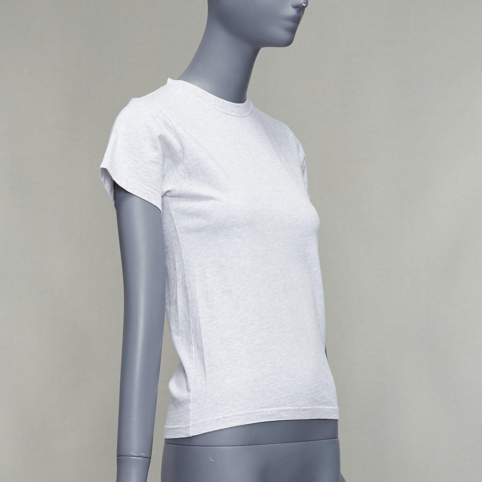 Balenciaga Demna 2018, tshirt grigia con logo ricamato sul retro XS In condizioni buone in vendita a Hong Kong, NT