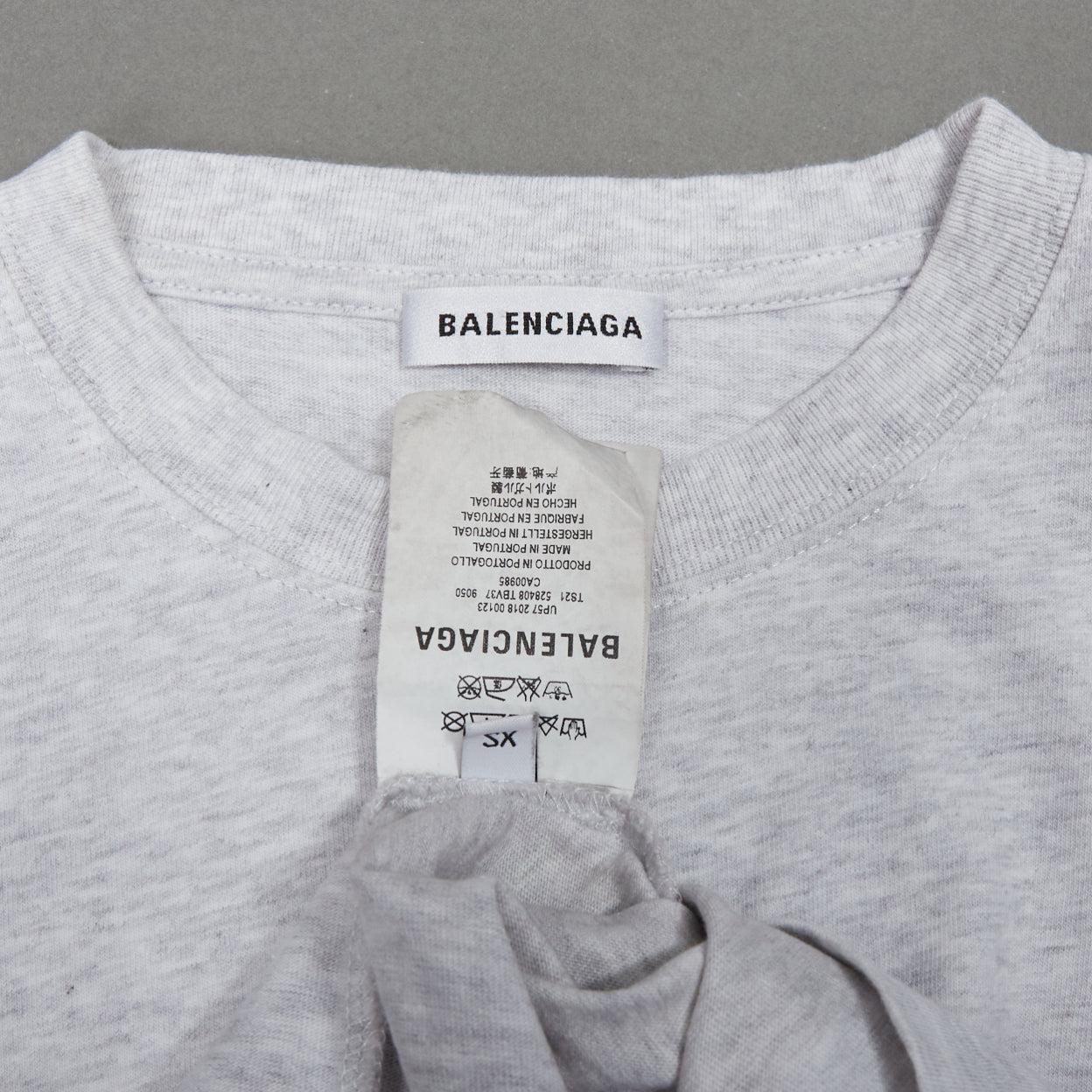 Balenciaga Demna 2018, tshirt grigia con logo ricamato sul retro XS in vendita 3