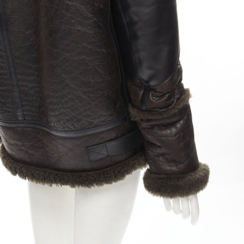 BALENCIAGA Demna 2018 Runway Le Bombardier green shearling aviator jacket XS For Sale 4