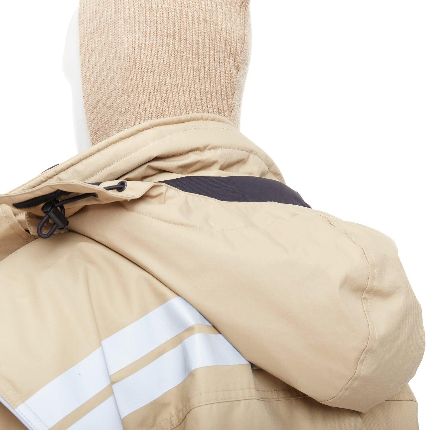 BALENCIAGA Demna 2018 Runway Twinset manteau parka convertible surdimensionné FR46 XS
Référence : VACN/A00084
Marque : Balenciaga
Designer : Demna
Collectional : 2018 Fall Winter - Runway
Matière : Polyester, laine vierge
Couleur : Beige,