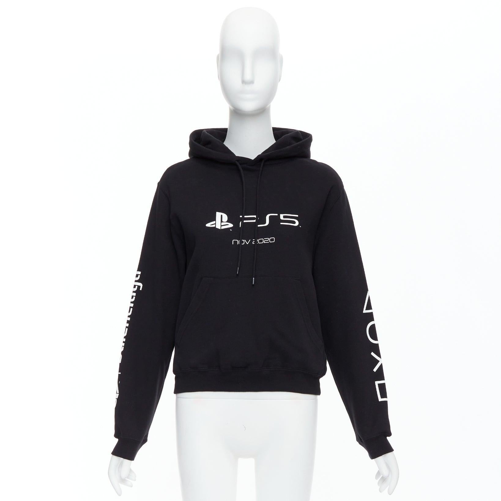 BALENCIAGA Demna 2021 black cotton PS5 logo fitted cropped hoodie M For Sale 4