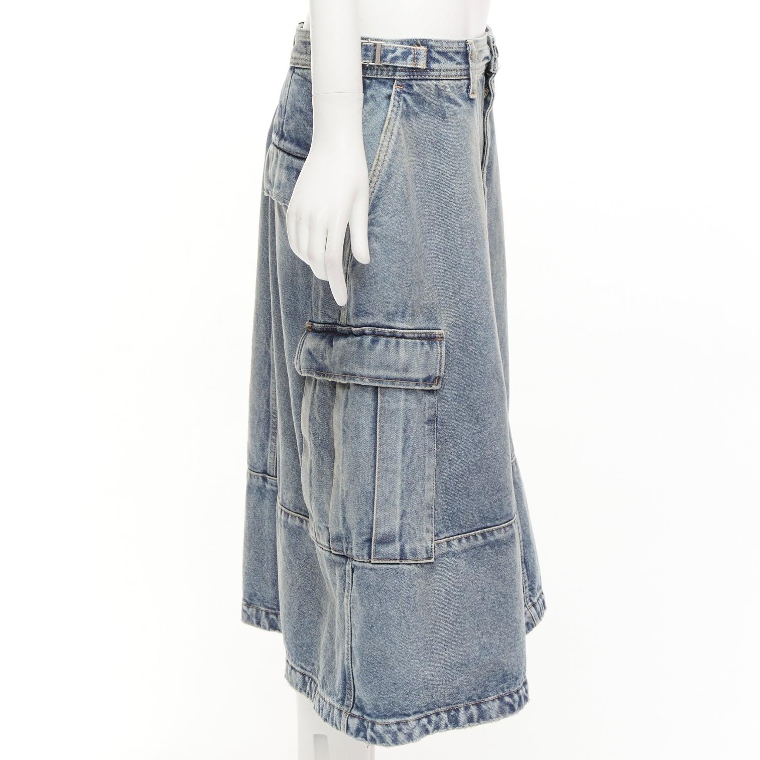 BALENCIAGA Demna 2021 Cargo Kick blue denim low waist logo midi skirt FR38 M In New Condition For Sale In Hong Kong, NT