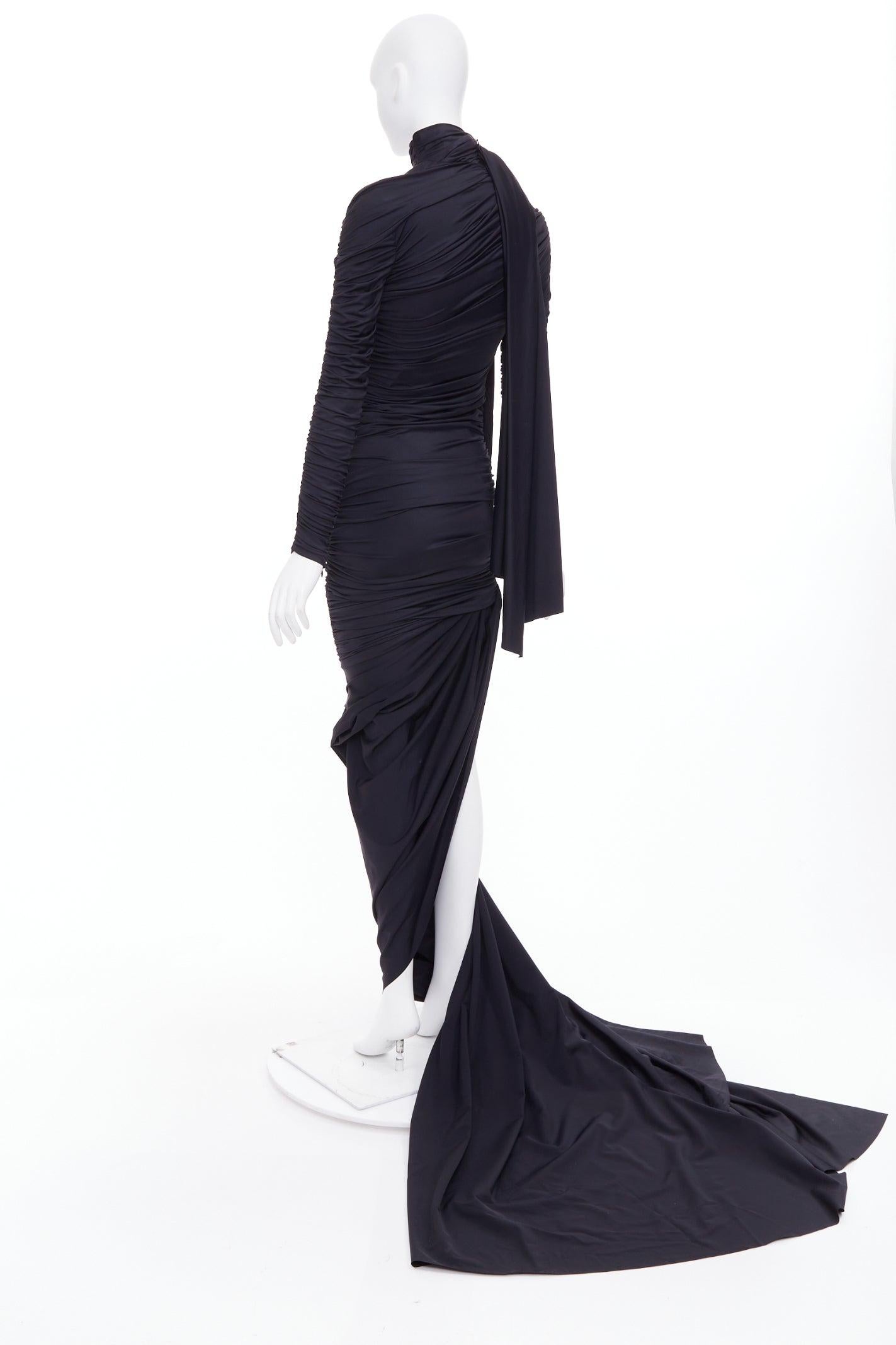 BALENCIAGA Demna 2021 Pasarela negro fruncido nudo drapeado vestido de cola larga FR36 S en venta 1