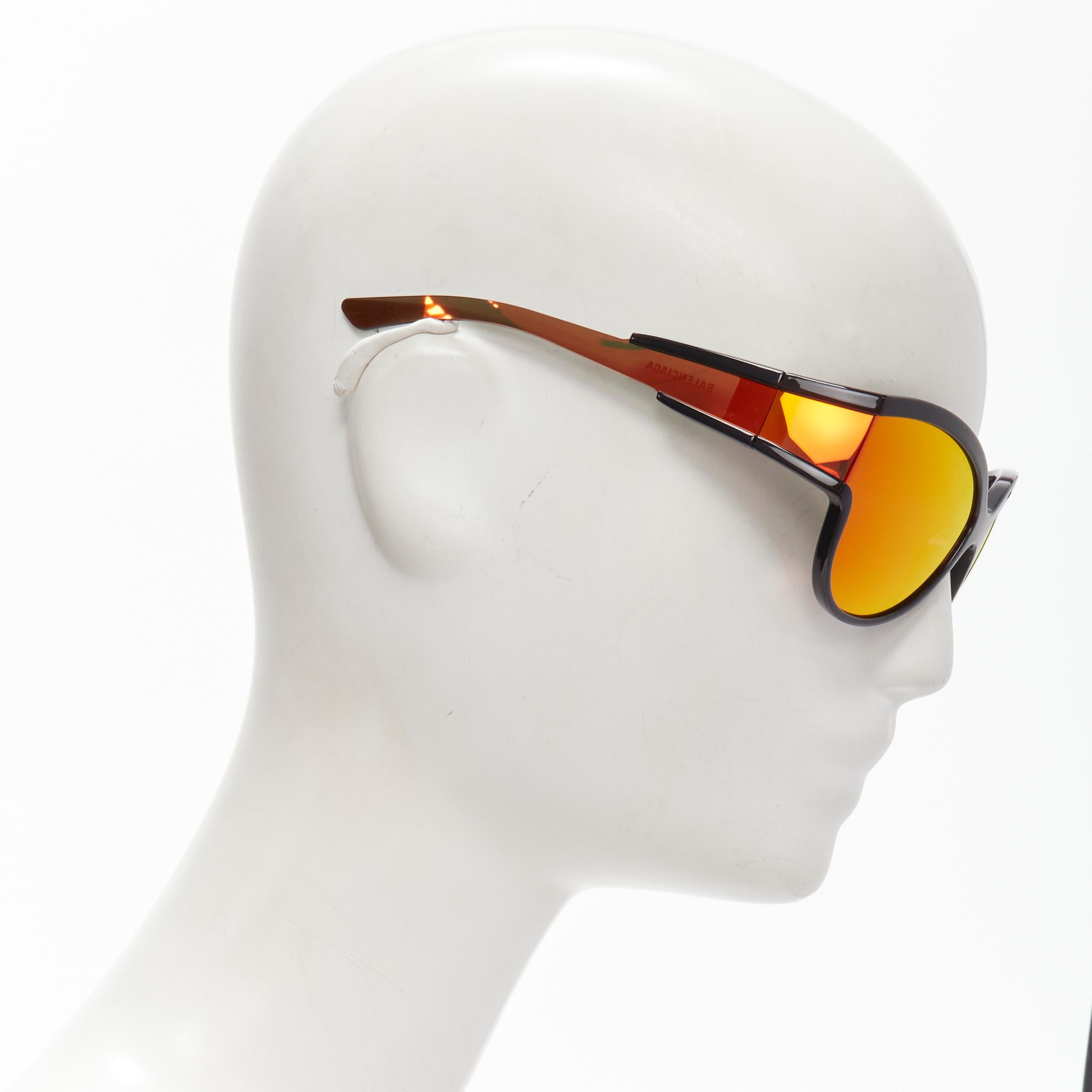 BALENCIAGA DEMNA BB0038S black mirrored orange wrap shield sunglasses In Excellent Condition For Sale In Hong Kong, NT
