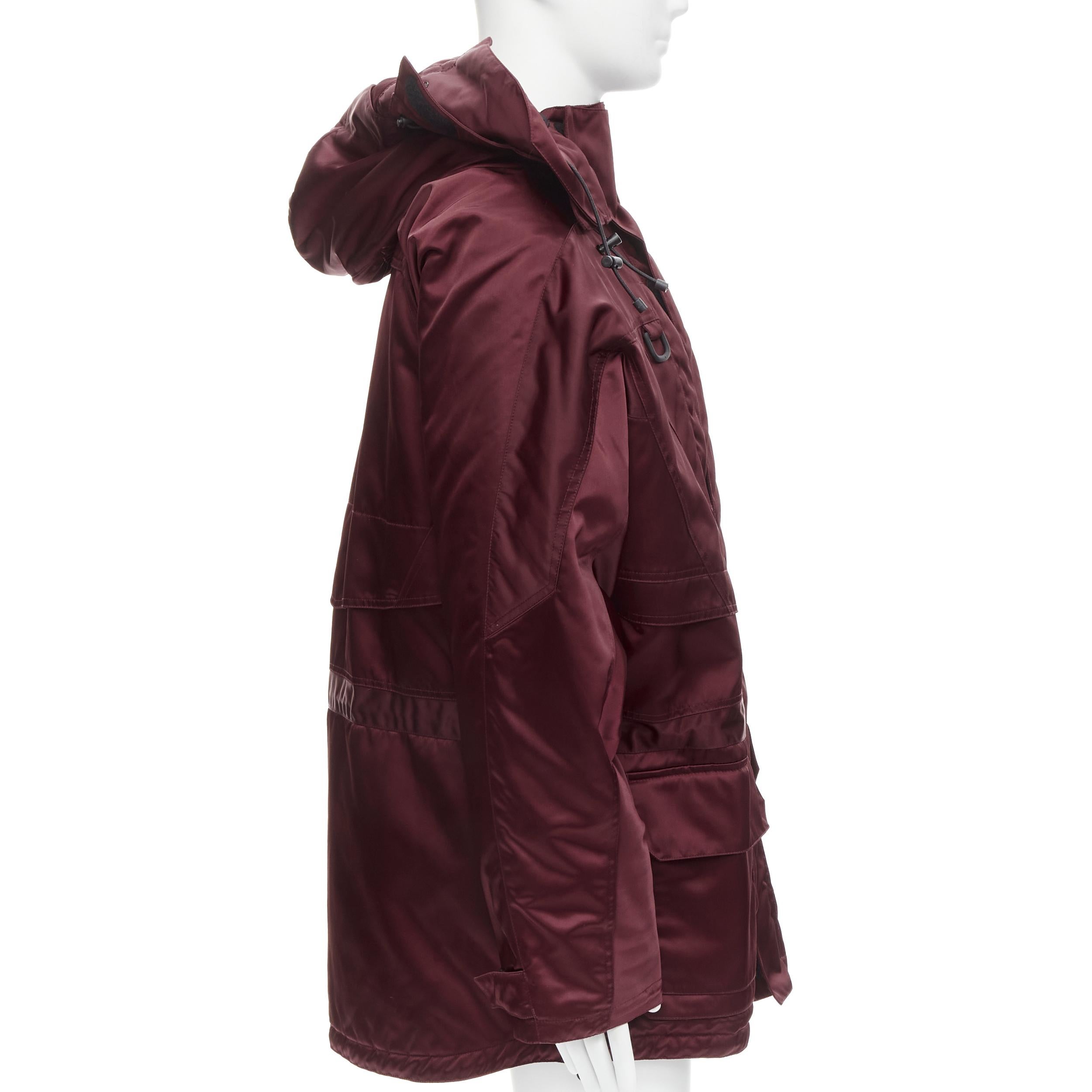 BALENCIAGA Demna burgundy red oversized hooded quilted ski jacket coat In Excellent Condition For Sale In Hong Kong, NT