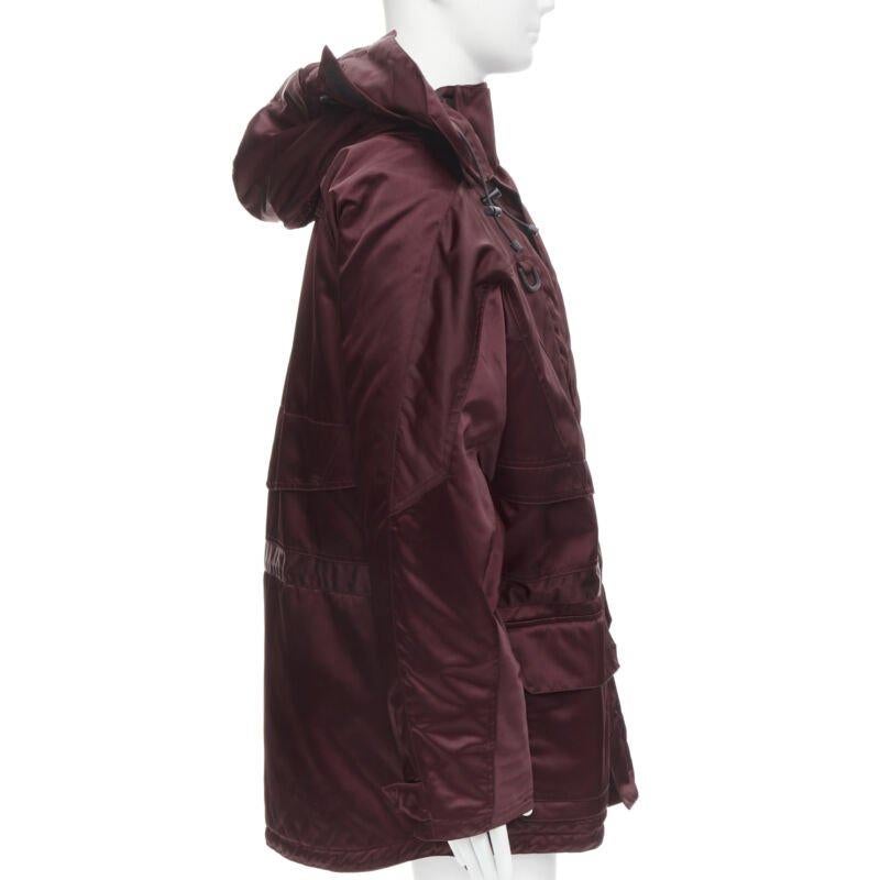 BALENCIAGA - Veste de ski matelassée surdimensionnée Demna rouge bordeaux à capuche Excellent état - En vente à Hong Kong, NT