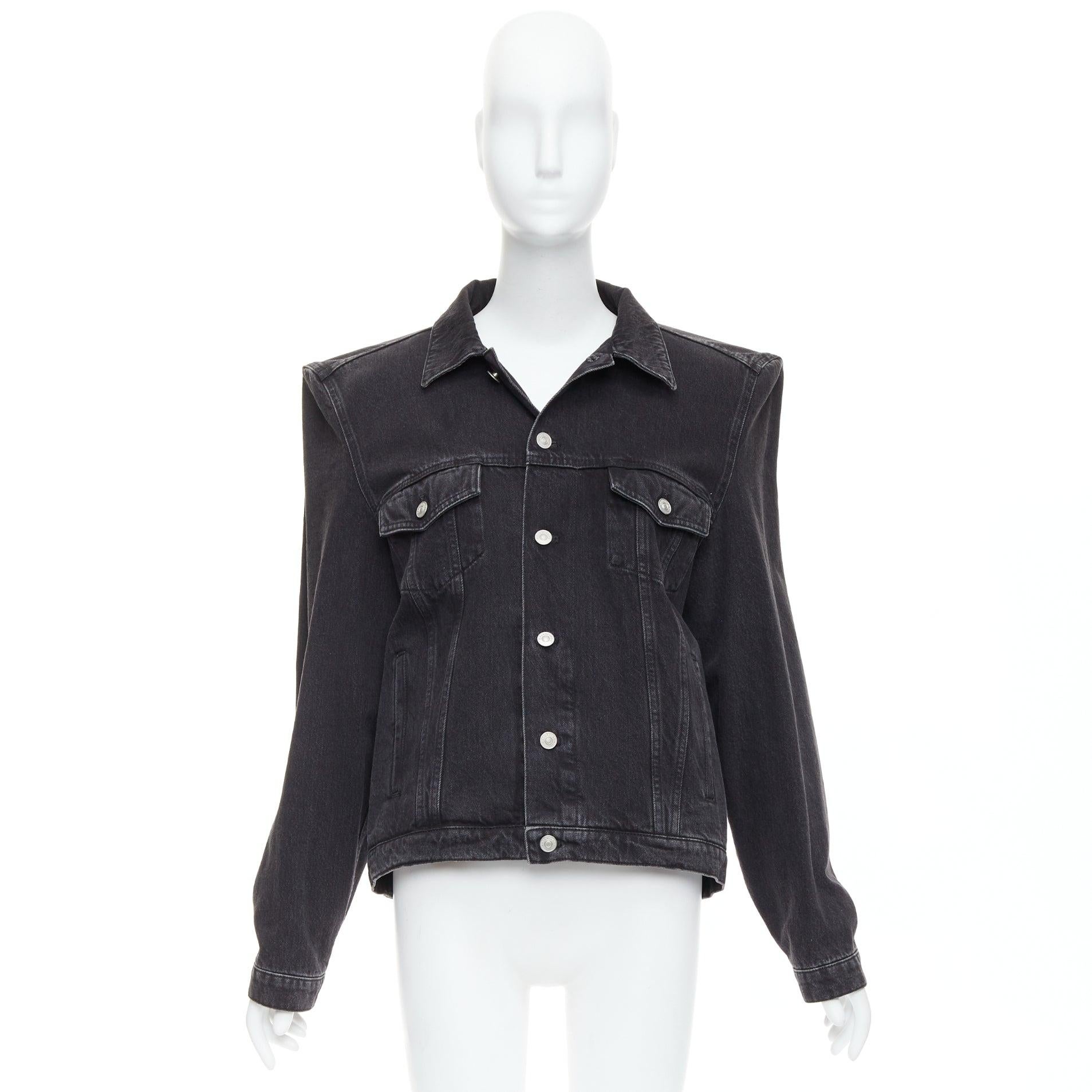 BALENCIAGA Demna vaquero gris lavado power shoulder chaqueta boxy FR38 en venta 6