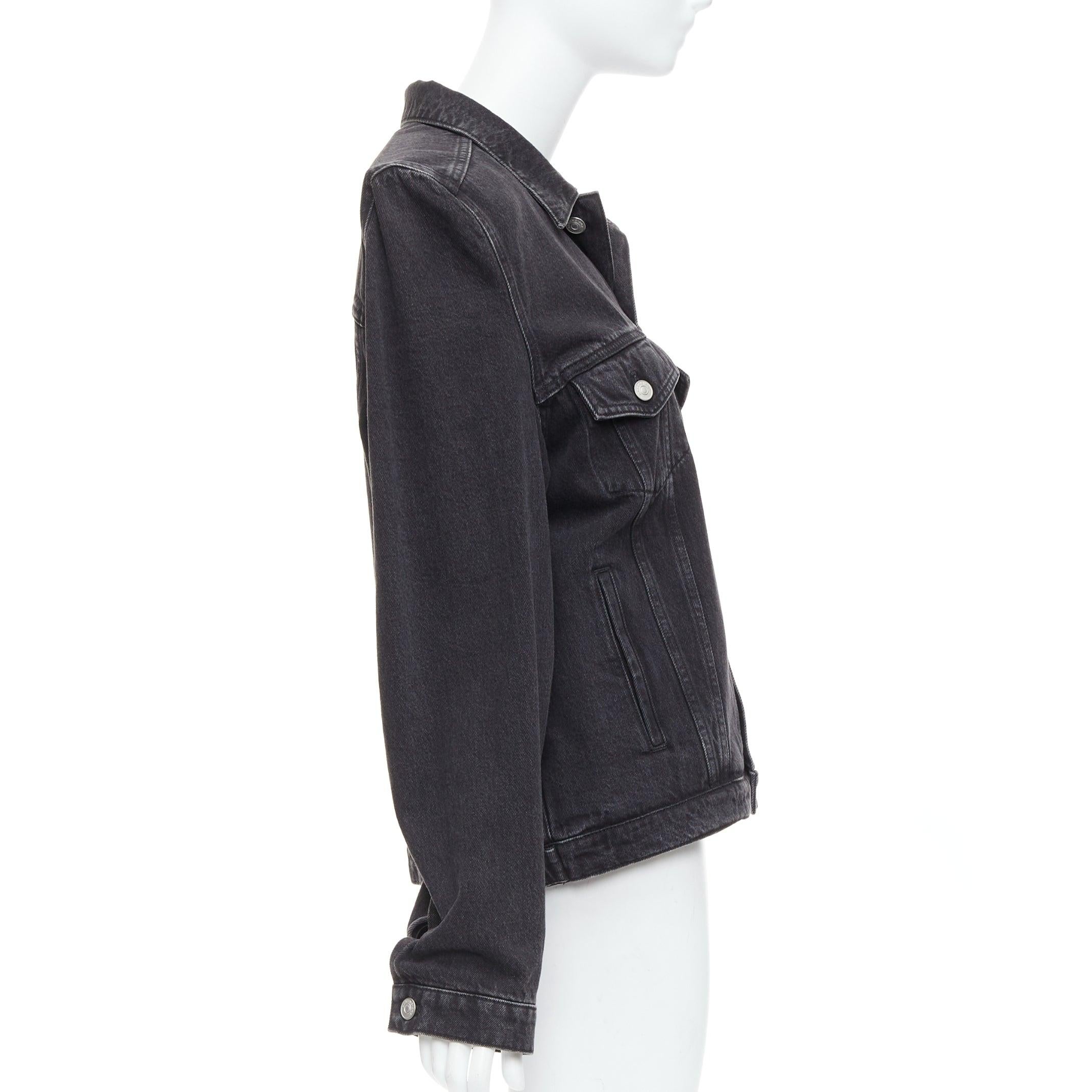 De las mujeres BALENCIAGA Demna vaquero gris lavado power shoulder chaqueta boxy FR38 en venta