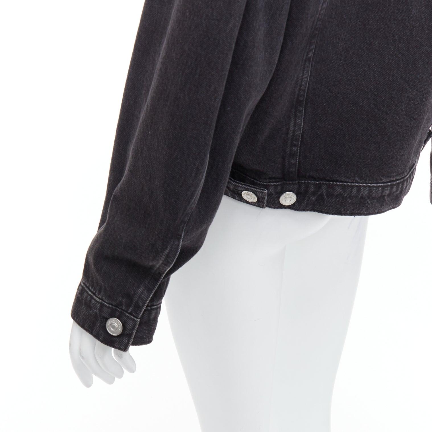 BALENCIAGA Demna vaquero gris lavado power shoulder chaqueta boxy FR38 en venta 4