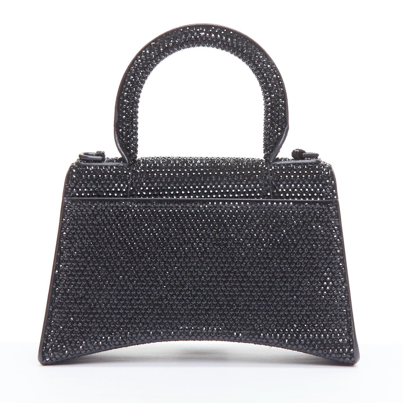 BALENCIAGA Demna Sanduhr XS Crossbody Bag aus schwarzem Strass-Kristallleder Damen im Angebot