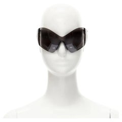 Balenciaga DEMNA Maschera da passerella Farfalla nera scudo occhiali da sole Kardashian