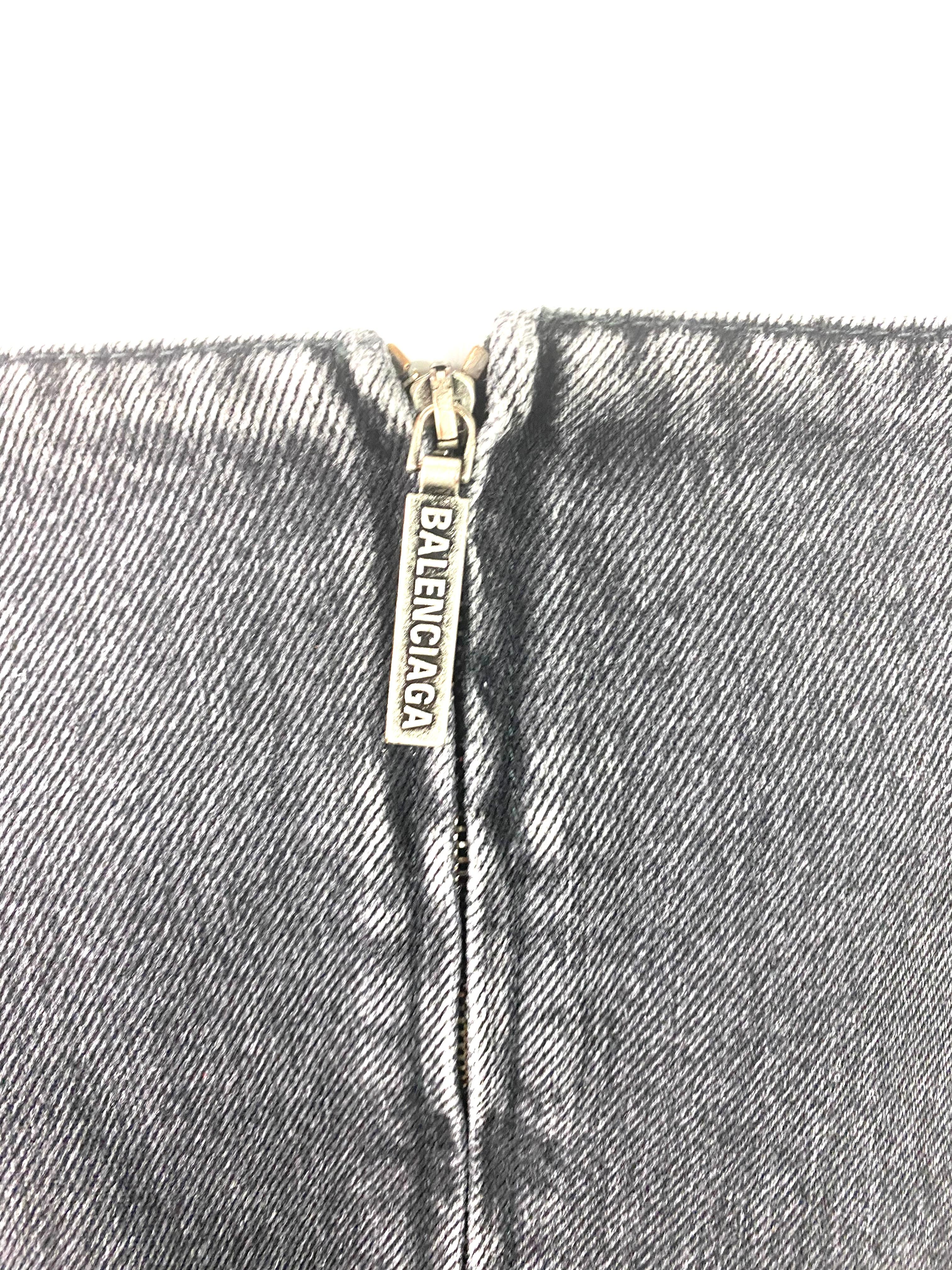 Balenciaga Denim Flare Skirt, Size 42 In Excellent Condition In Beverly Hills, CA