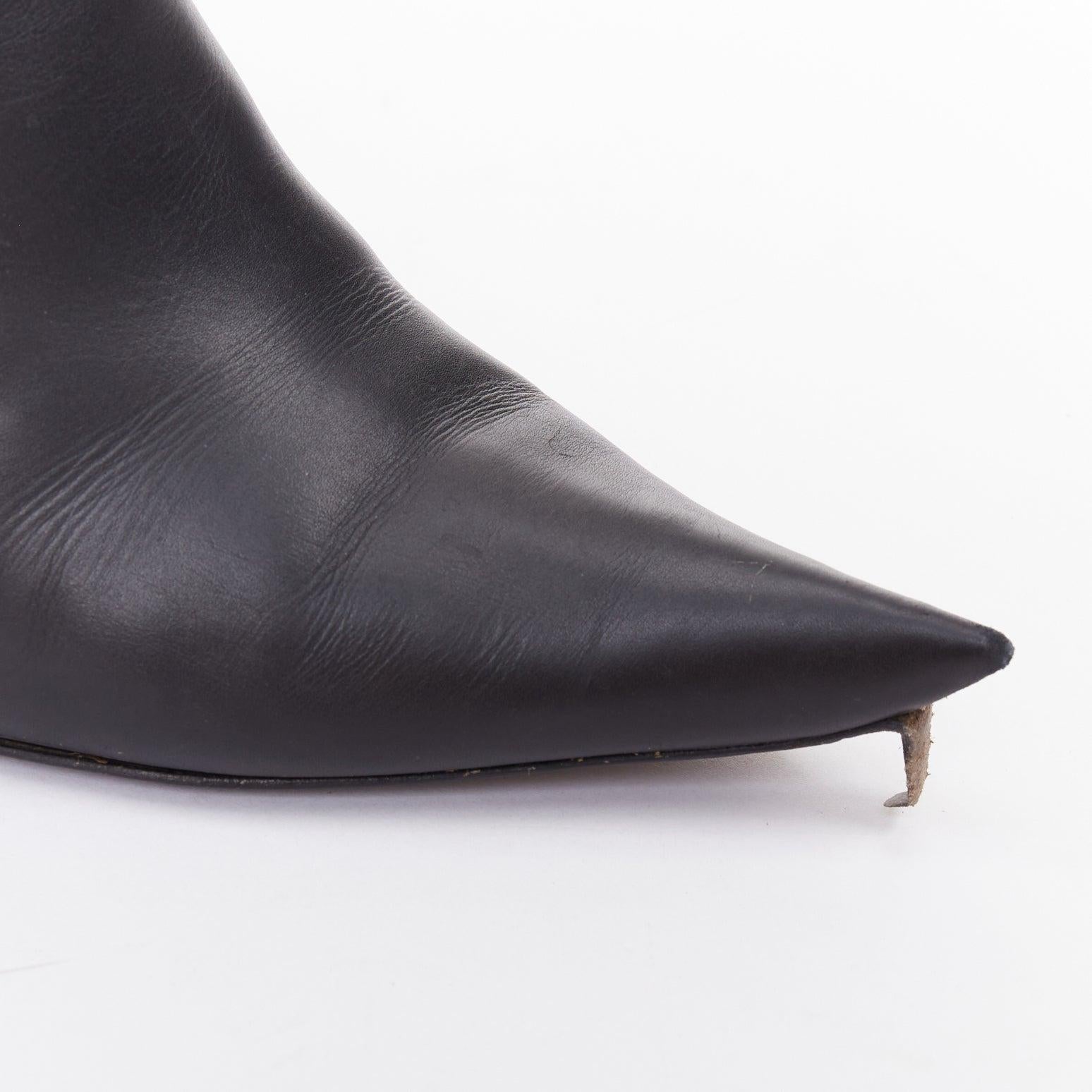 BALENCIAGA Essex 80 botines de piel negra con hebilla dorada EU36 en venta 2