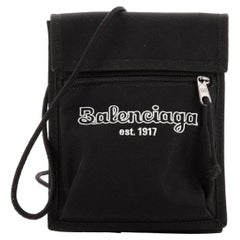 Balenciaga Est. 1917 Explorer Strap Pouch Besticktes Nylon