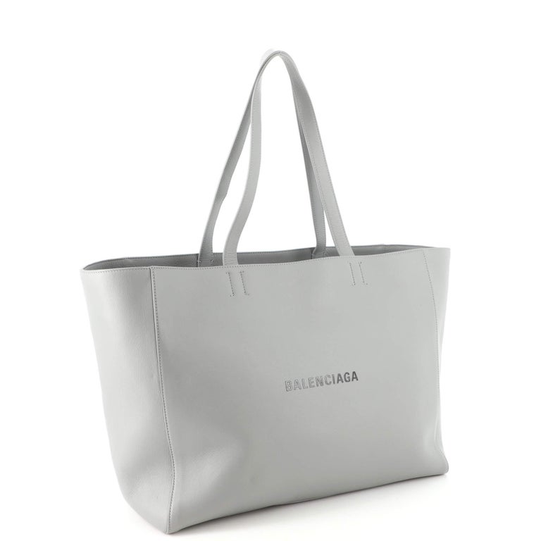 balenciaga everyday tote sale