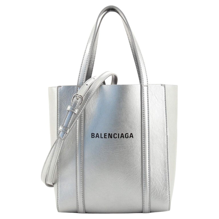 balenciaga everyday tote sale