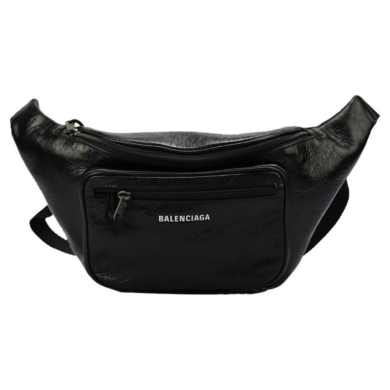balenciaga logo belt bag