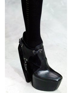 Balenciaga Fall 2006 RUNWAY by Nicolas Ghesquière Black Harness Ankle Boots