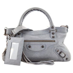 Balenciaga First Classic Nietentasche aus Leder