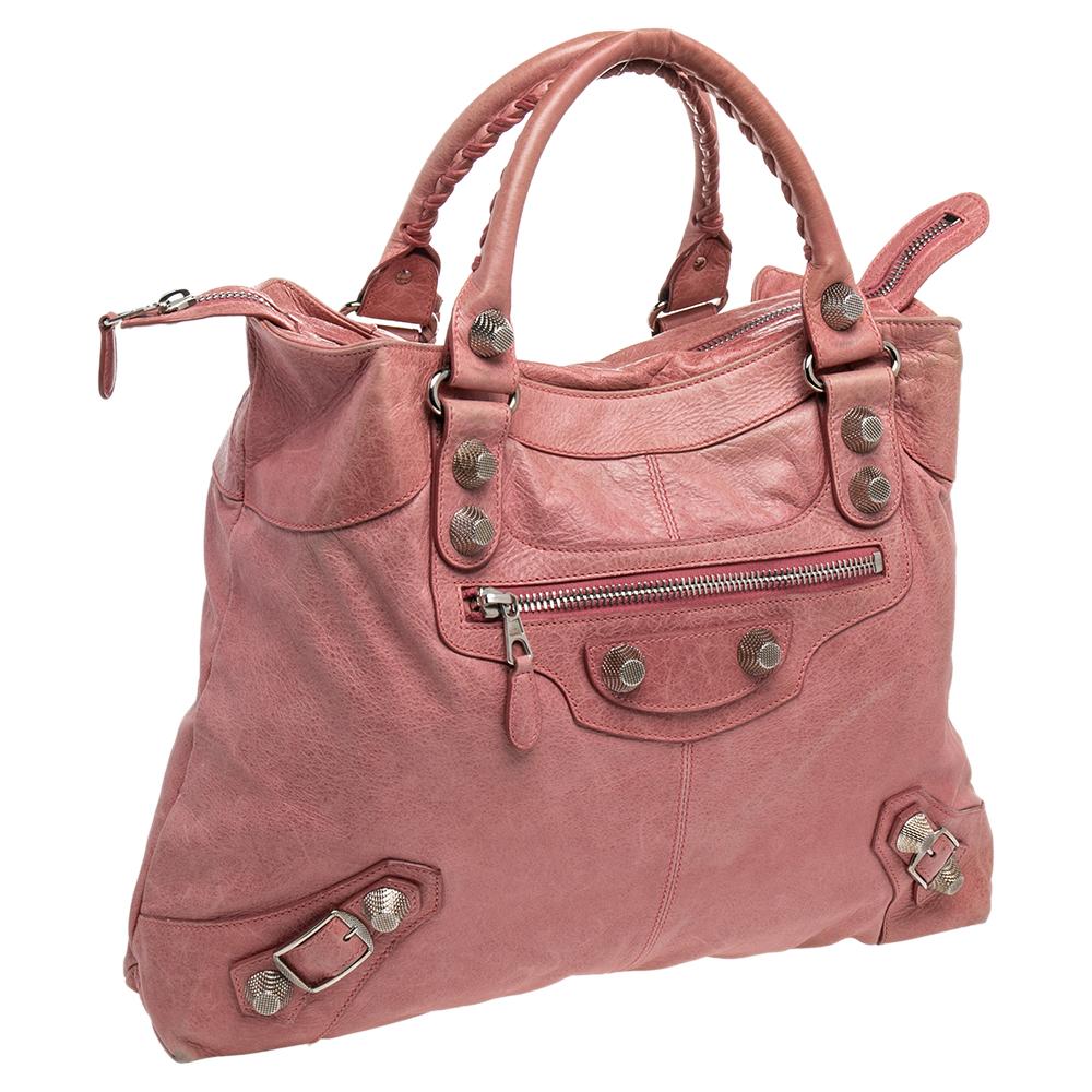 GSH Brieftasche aus Leder von Balenciaga Framboise im Zustand „Gut“ in Dubai, Al Qouz 2