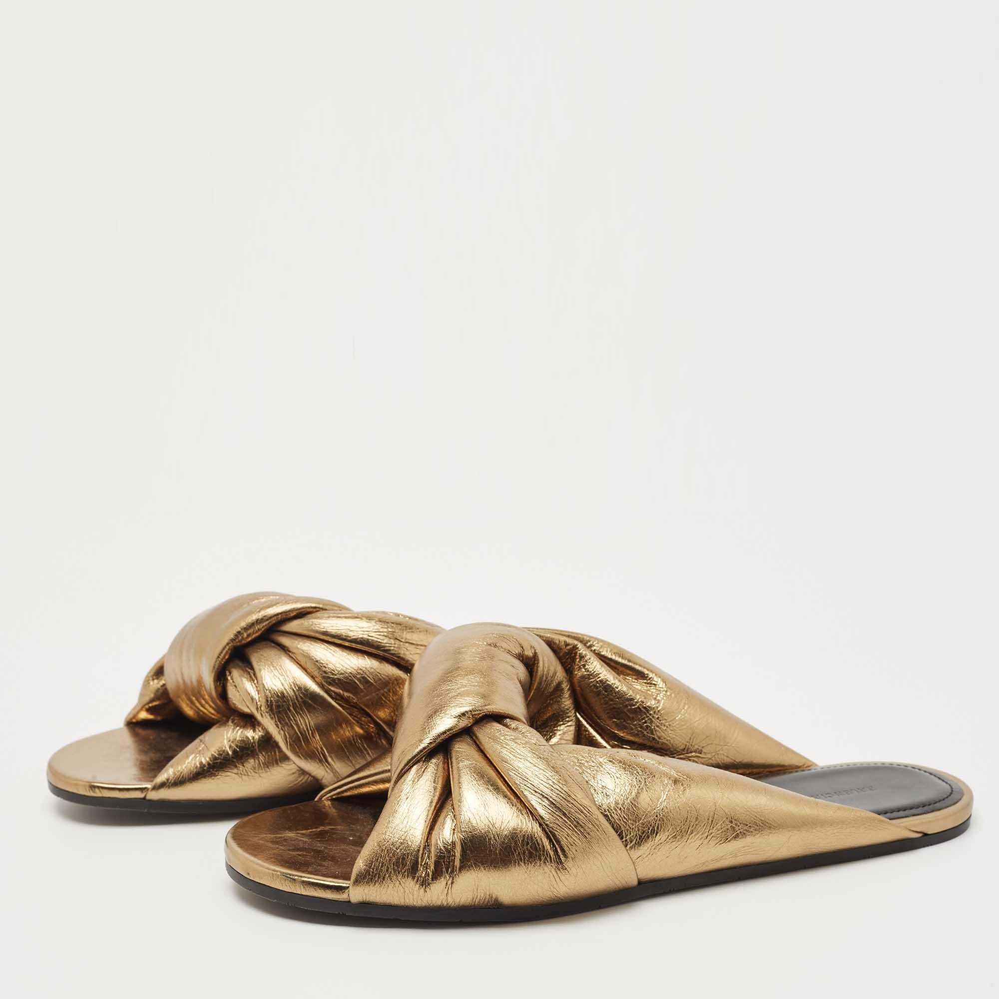 Women's Balenciaga Gold Leather Flat Slides Size 38