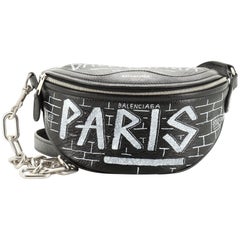 Balenciaga Graffiti Souvenir Sac de ceinture en cuir XS