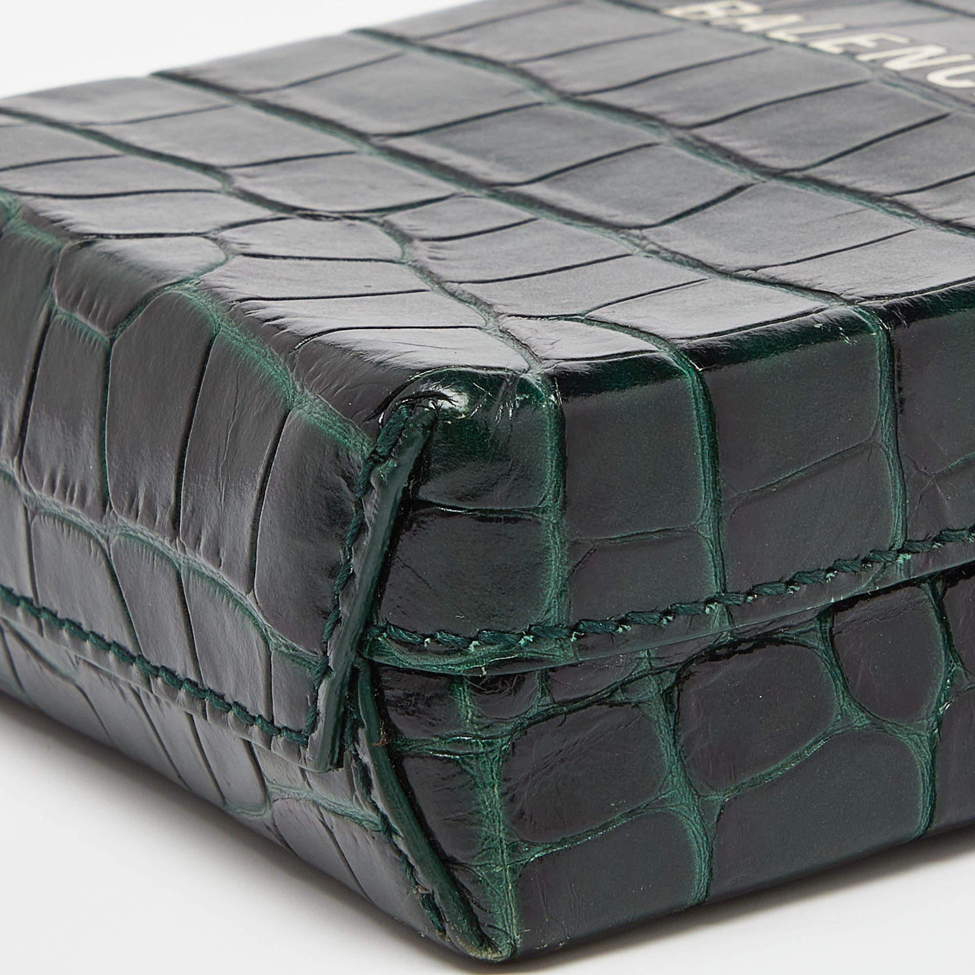 Balenciaga Green/Black Croc Embossed Leather Phone Crossbody Bag For Sale 3