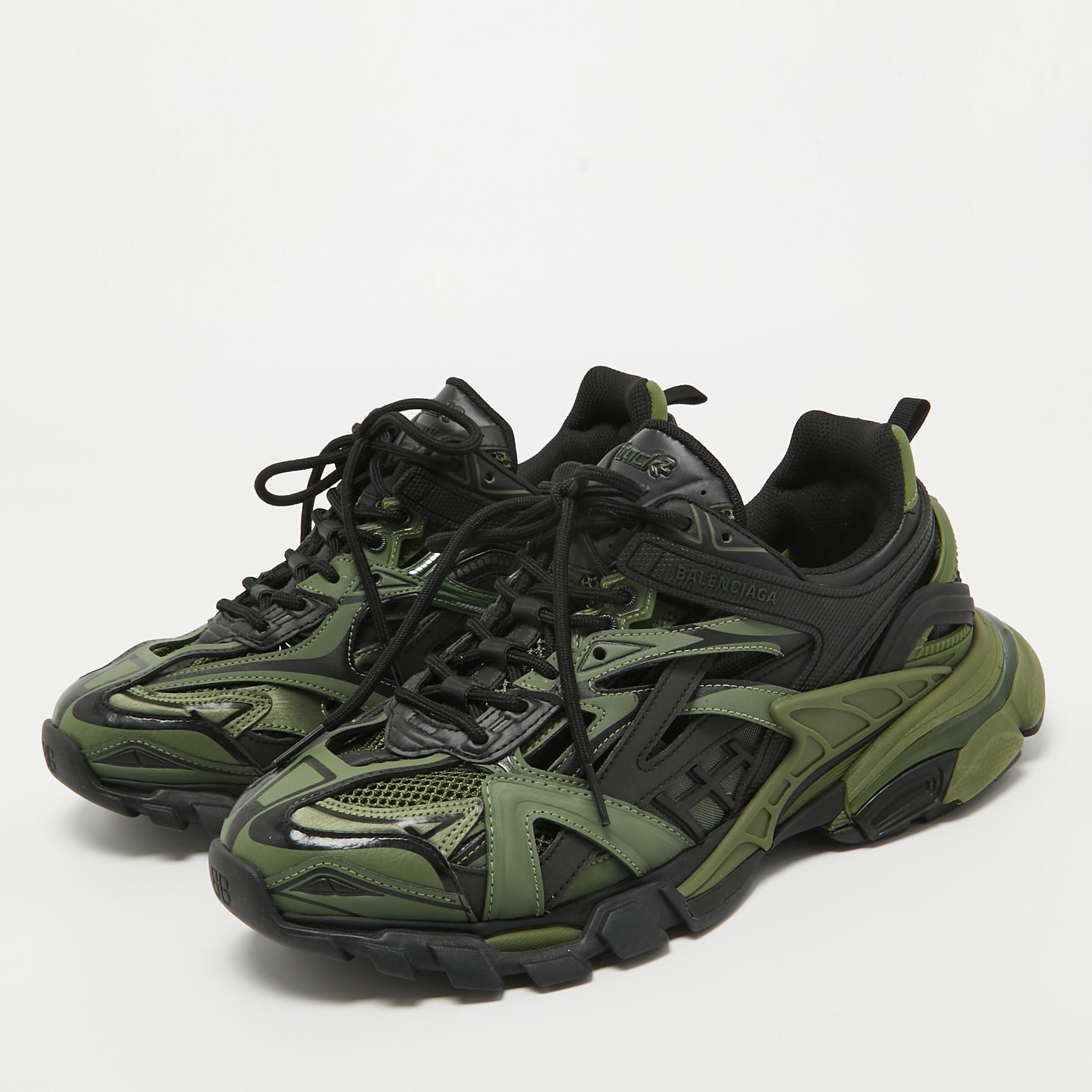 Balenciaga Green/Black Rubber and Leather Track Sneakers Size 42 For Sale 2