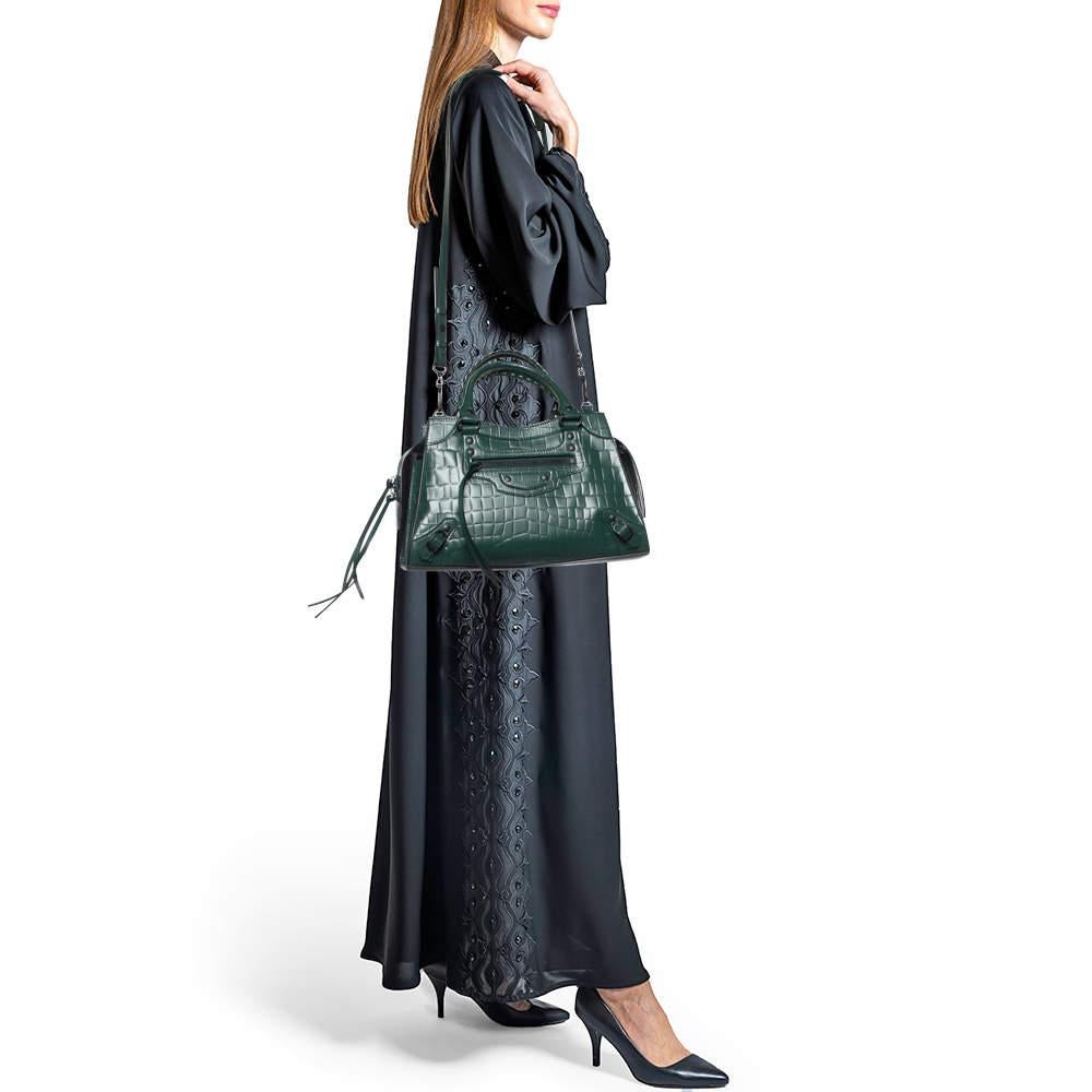 Balenciaga Green Croc Embossed Leather Classic City Bag In Excellent Condition In Dubai, Al Qouz 2