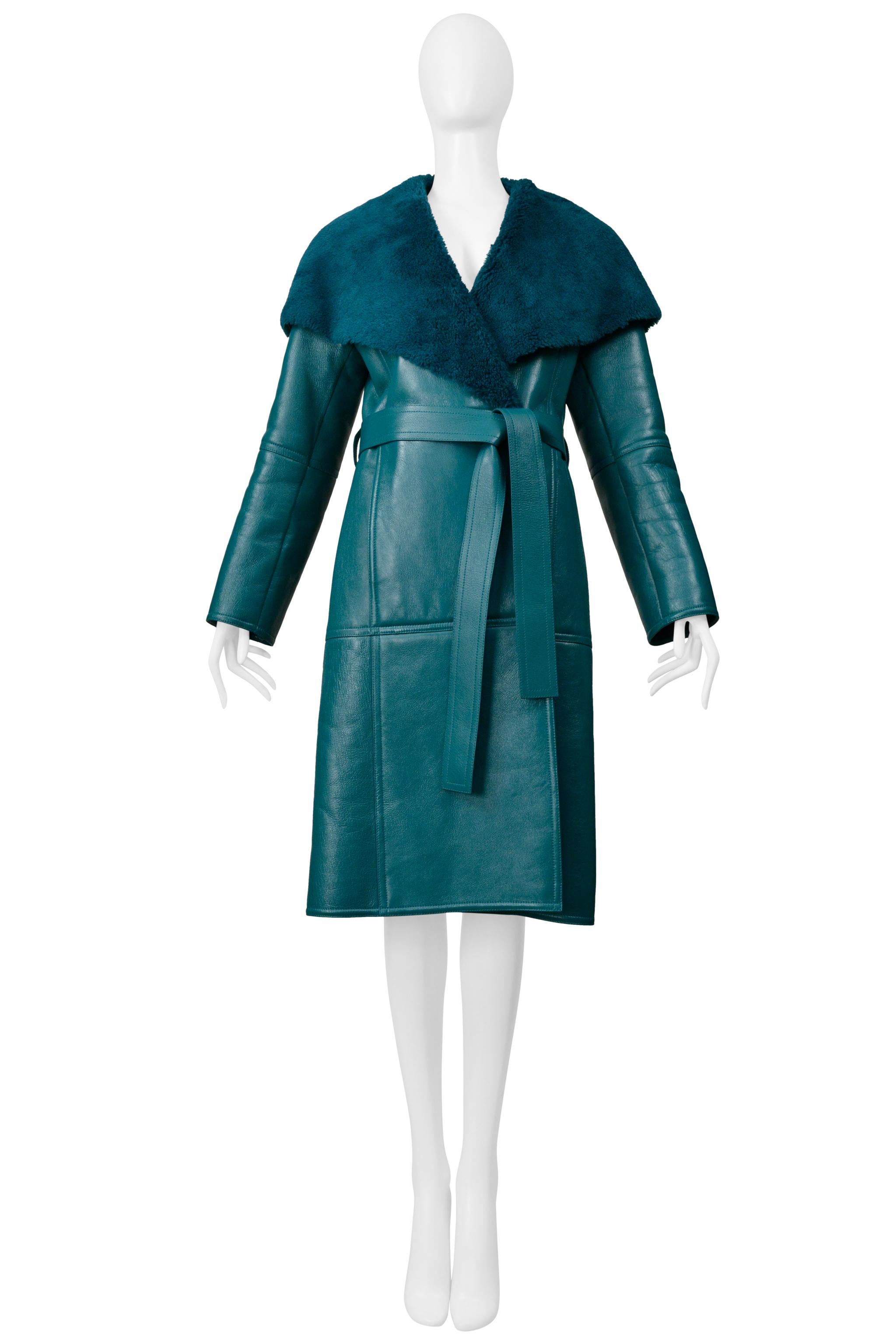 Balenciaga Green Leather Shearling Coat With Belt 2019 In Good Condition For Sale In Los Angeles, CA