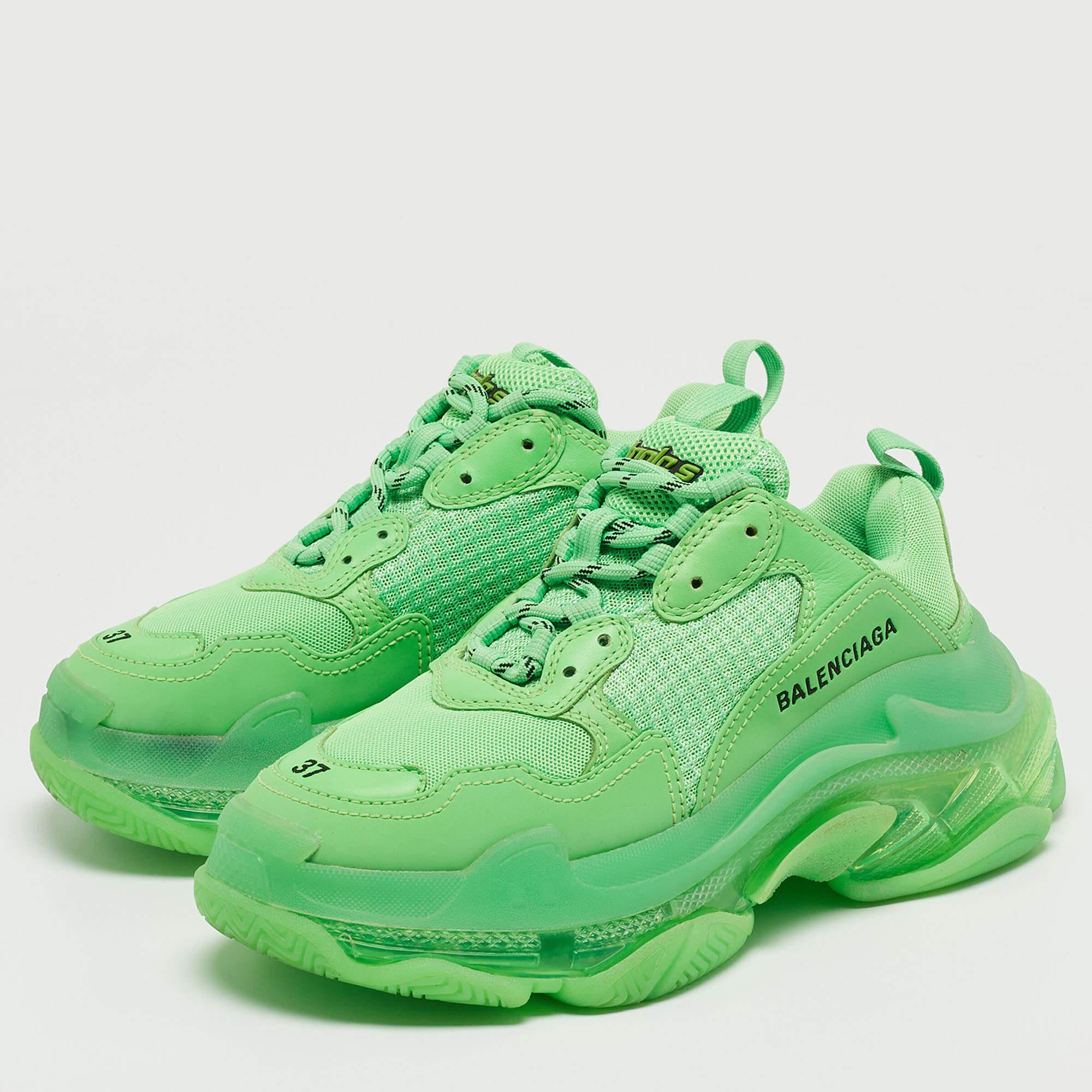 Balenciaga Green Mesh and Leather Triple S Low Top Sneakers Size 37 For Sale 4