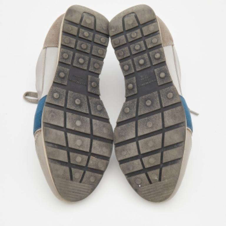 Balenciaga, scarpe da ginnastica Race Runner in pelle grigio/blu, taglia 36 in vendita 1
