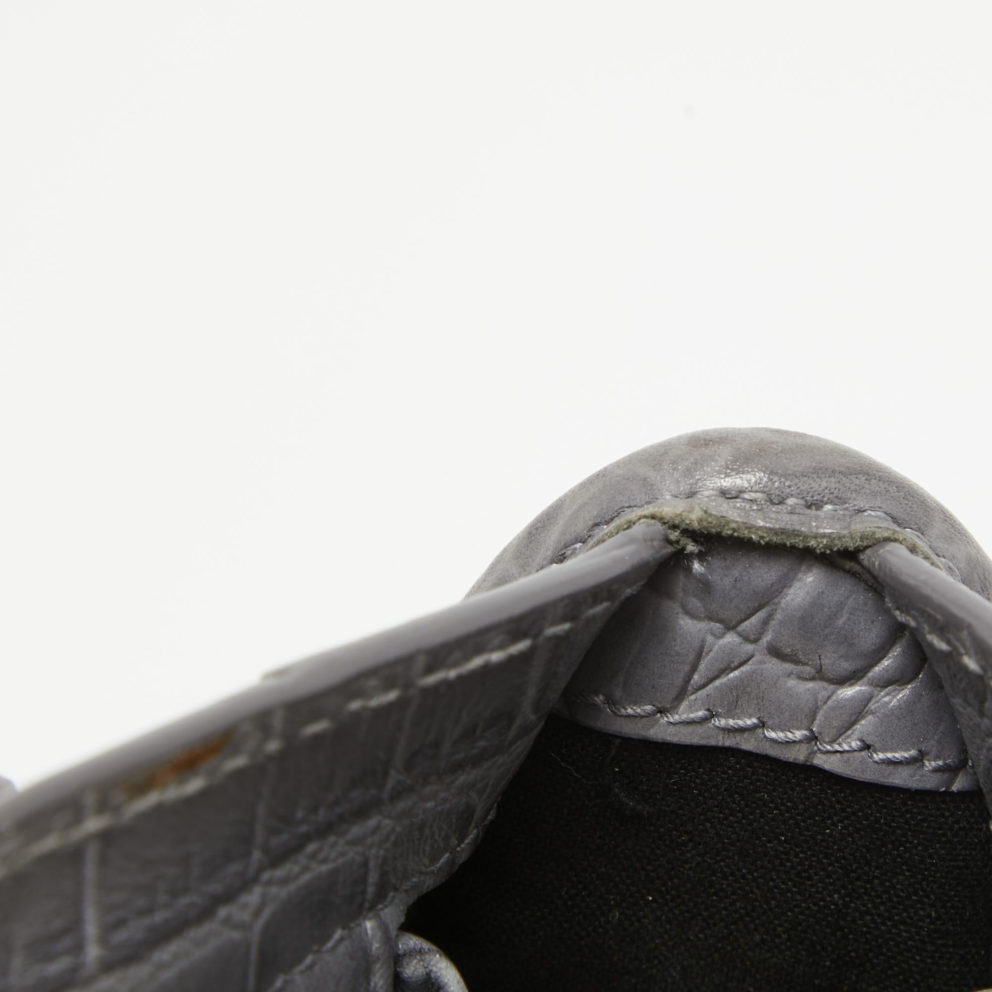 Mini sac de ville Balenciaga en cuir gaufré croco gris RH en vente 7