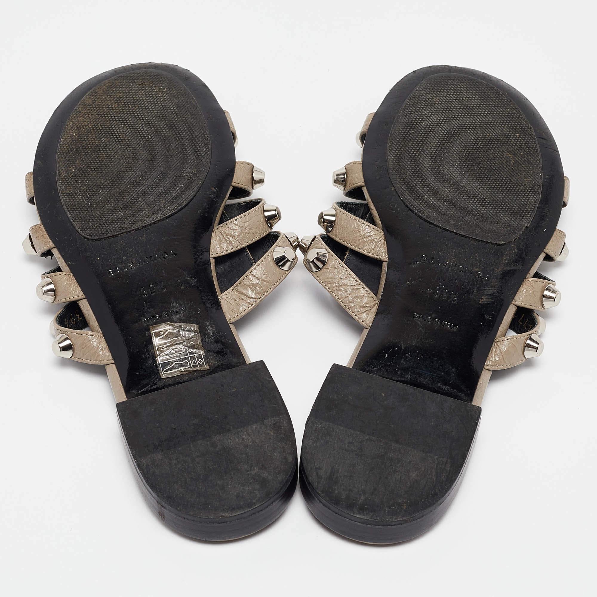 Balenciaga Grey Leather Arena Flat Sandals Size 39.5 For Sale 1