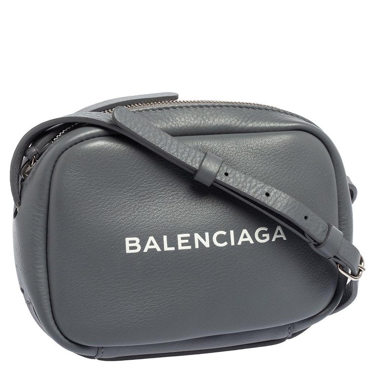 Balenciaga Grey Leather Everyday Crossbody Bag at 1stDibs