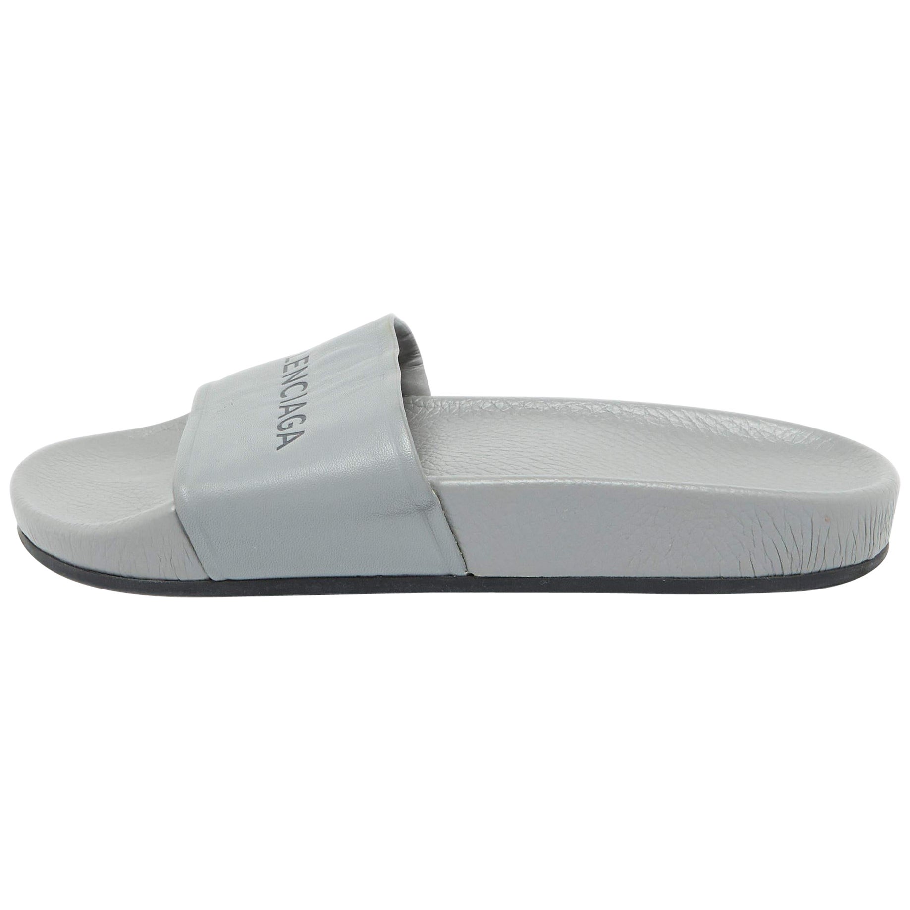 Balenciaga, pelle grigia, taglia 35, scivoli piatti