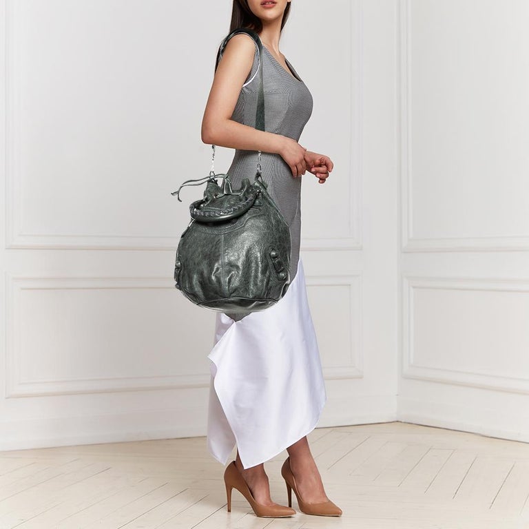 balenciaga pompon price