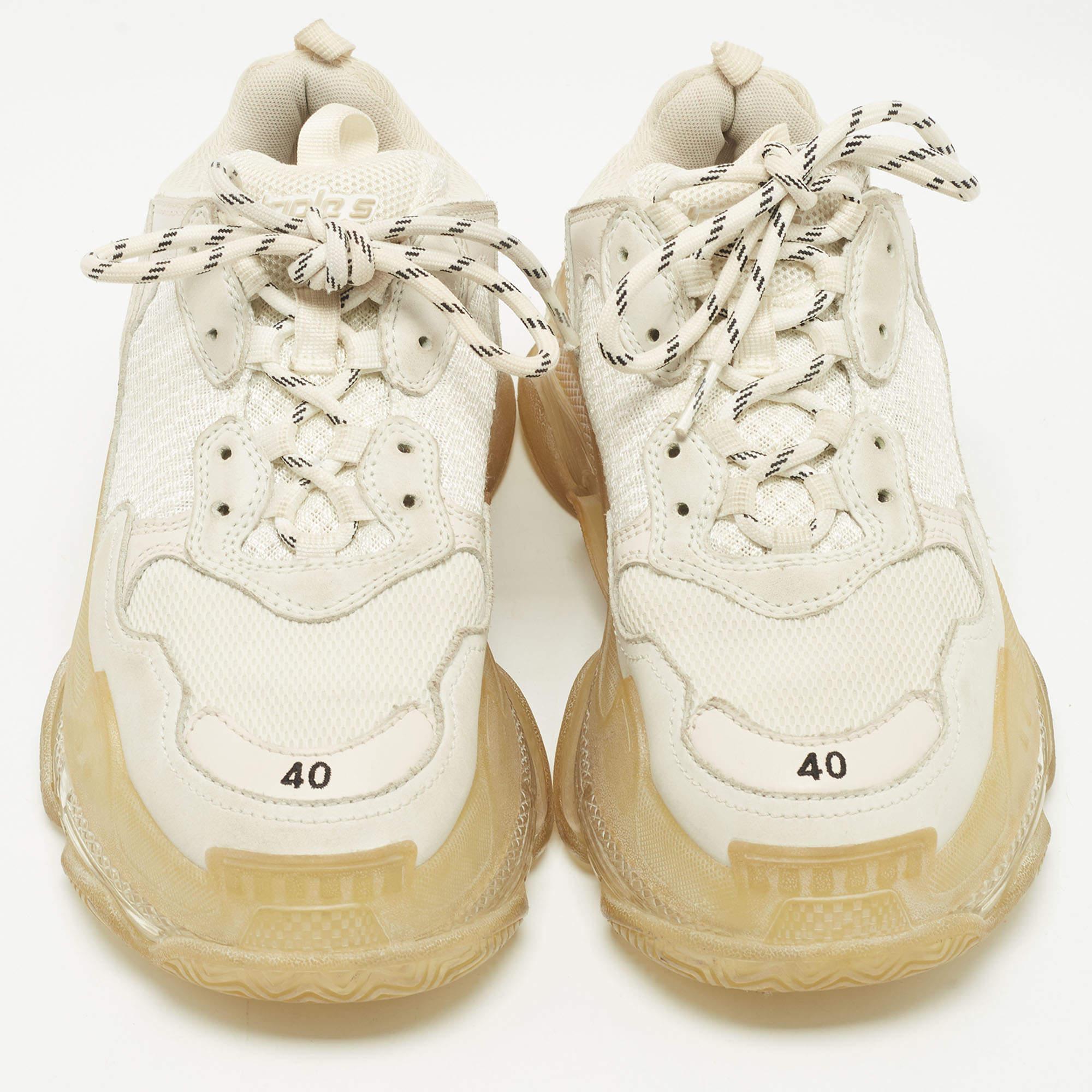 Balenciaga Grau Mesh und Nubuck Leder Dreifach S Clear Low Top Turnschuhe Größe 40 im Zustand „Gut“ im Angebot in Dubai, Al Qouz 2