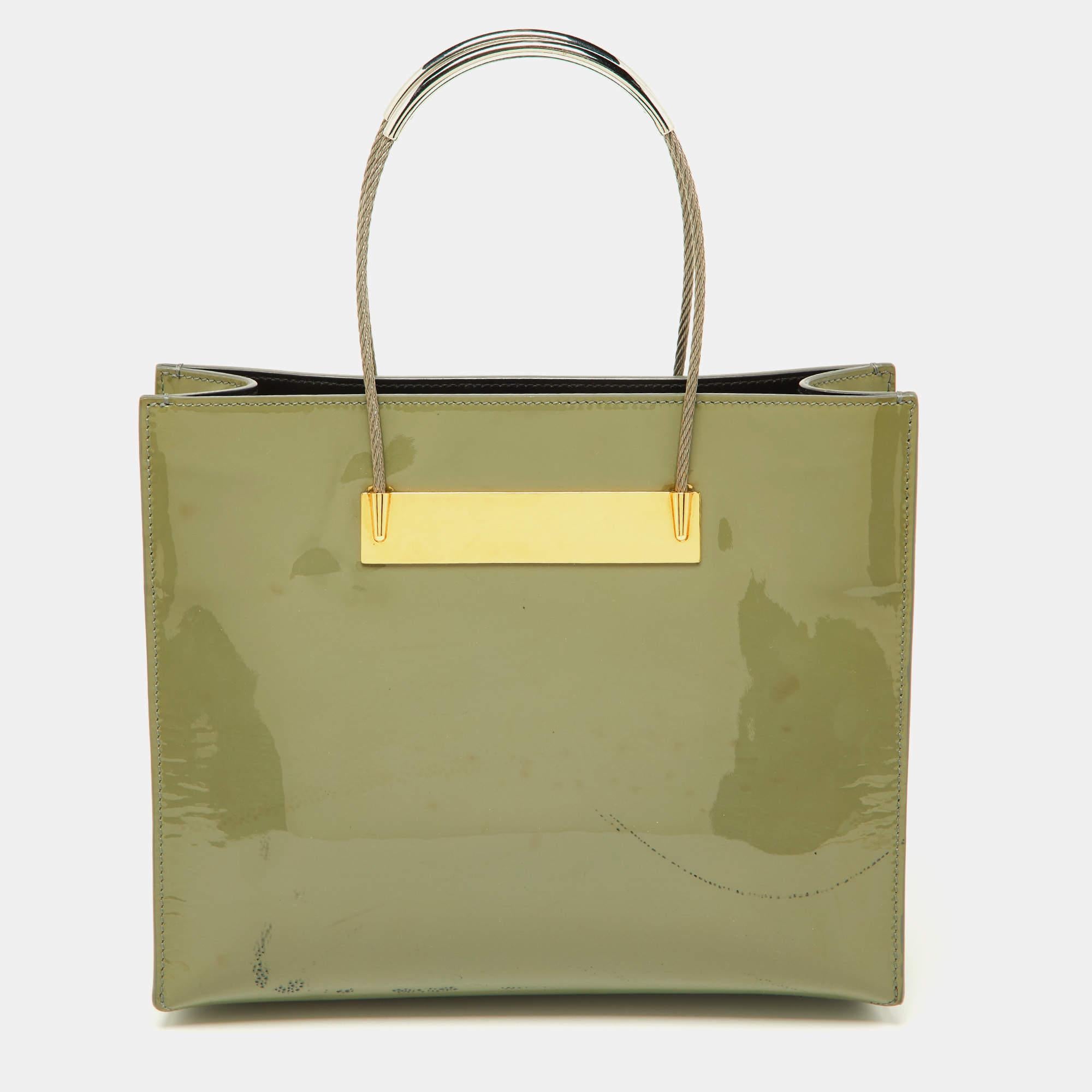 Balenciaga - Tote piccola in pelle verniciata grigia con cavo - è un'ottima scelta. In condizioni buone in vendita a Dubai, Al Qouz 2