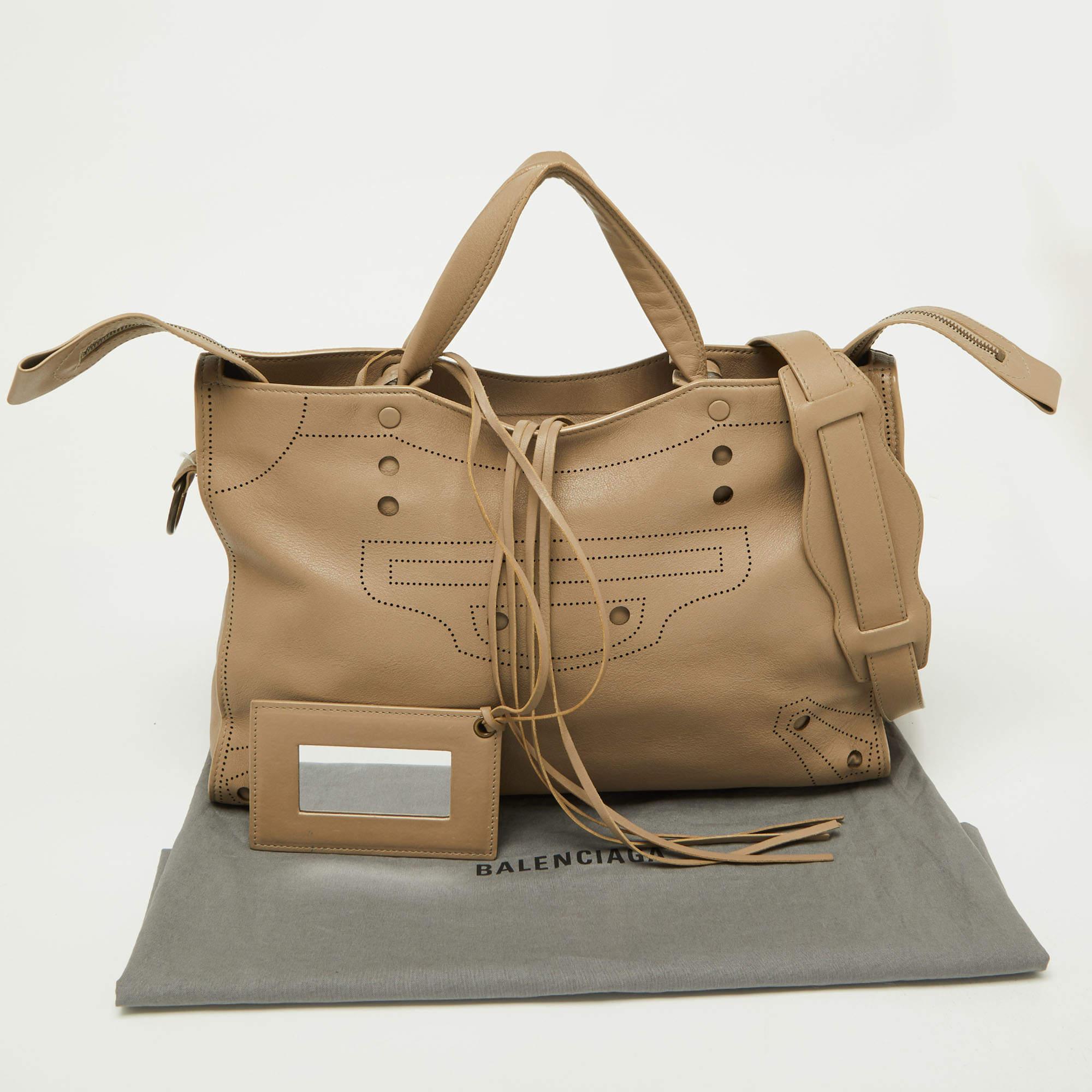 Balenciaga Gris Glace Leather Blackout Classic City Bag en vente 16