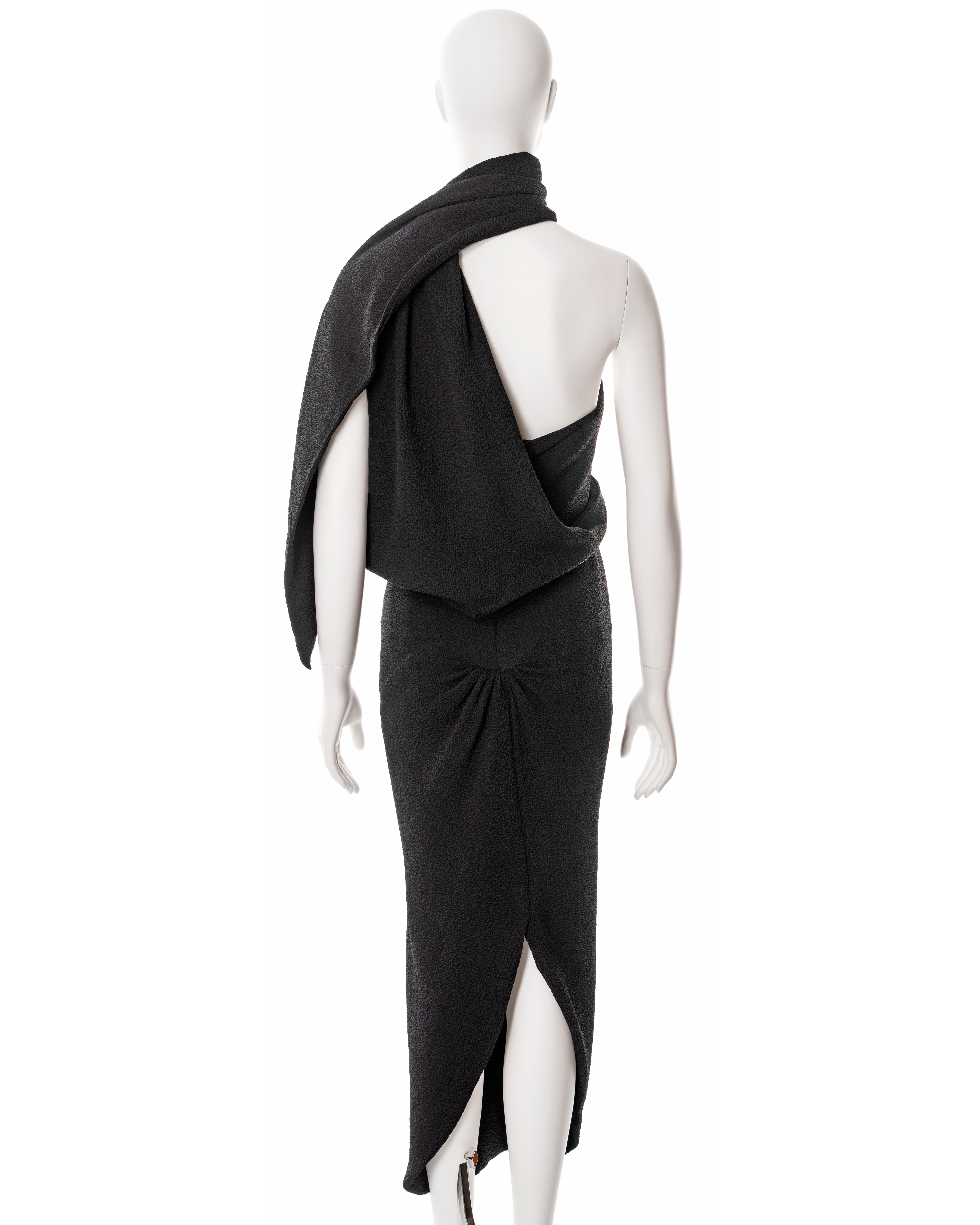 Balenciaga Haute Couture black silk crêpe evening dress with train, fw 1960 For Sale 14